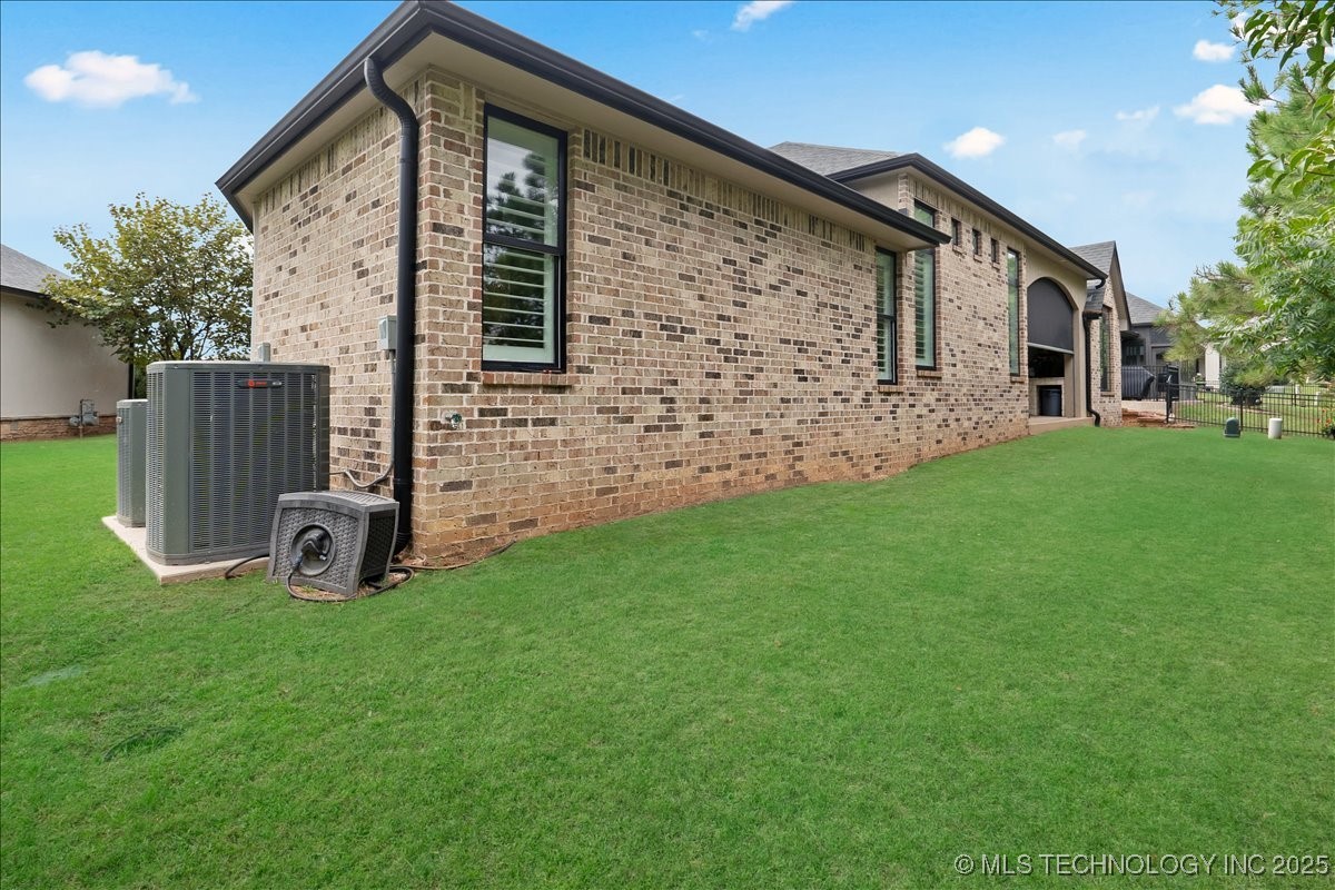1105 W 84th Street Tulsa OK 74132