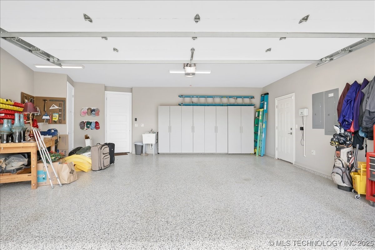 1105 W 84th Street Tulsa OK 74132