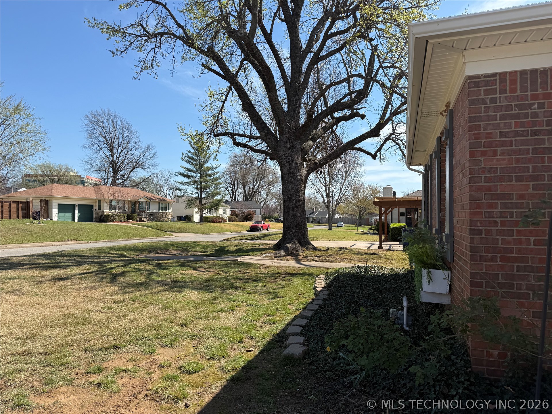 2358 S Delaware Court Tulsa OK 74114