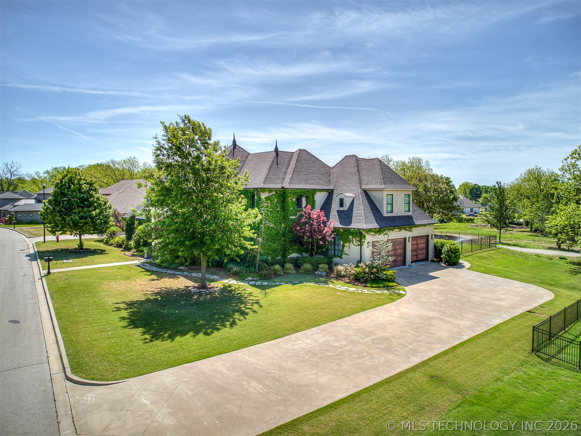 3306 W 68th Street Tulsa OK 74132