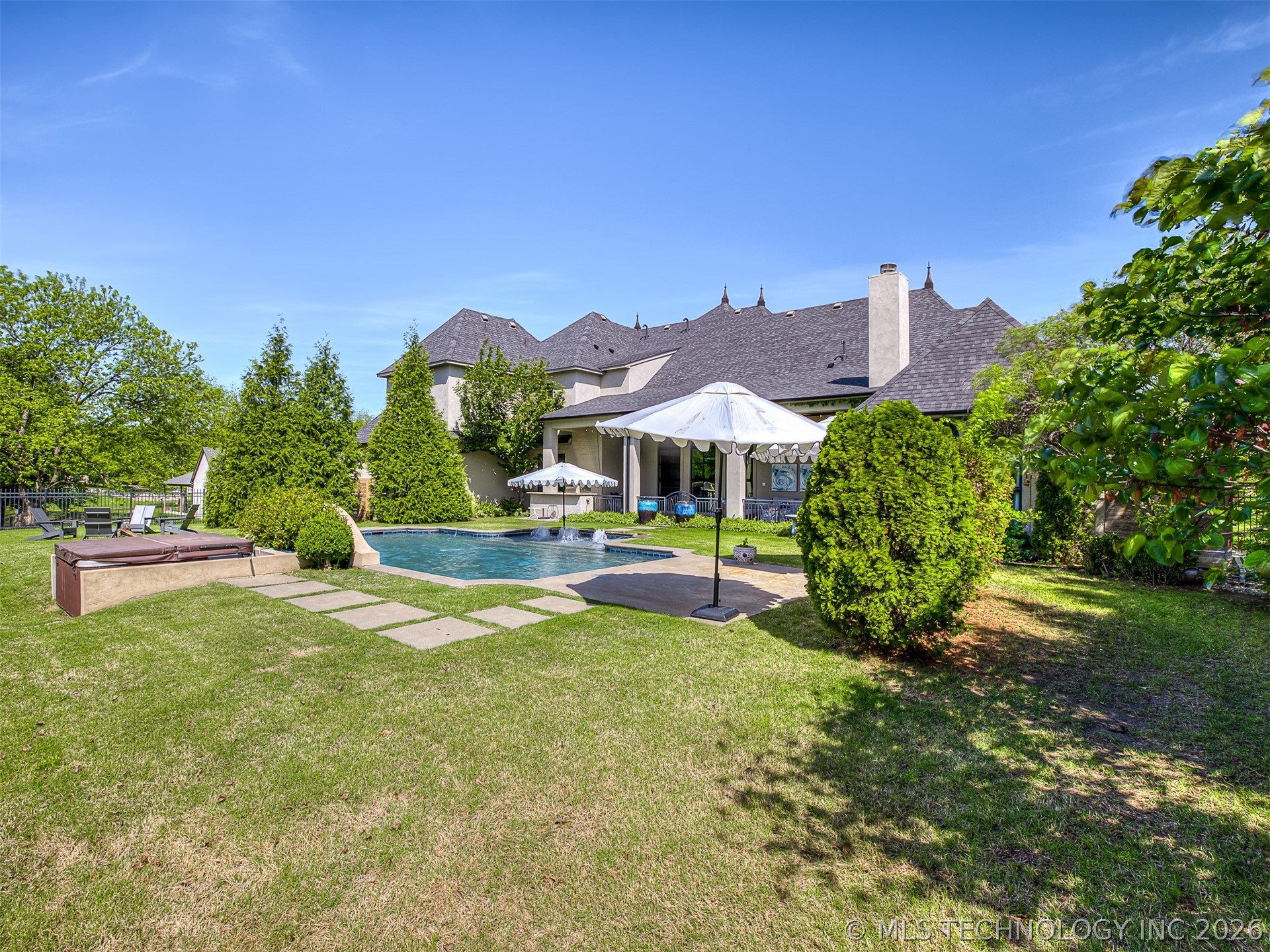 3306 W 68th Street Tulsa OK 74132