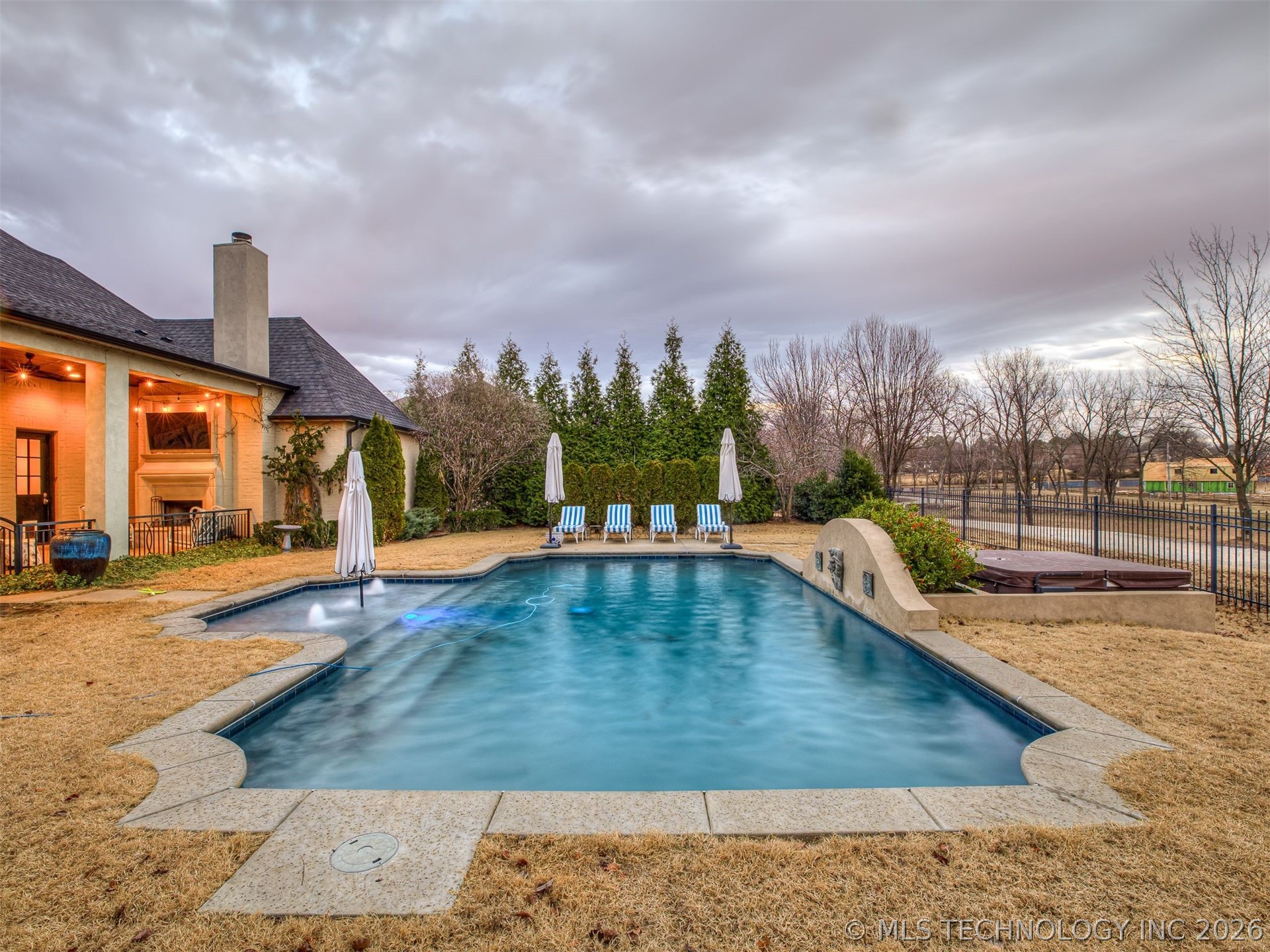 3306 W 68th Street Tulsa OK 74132