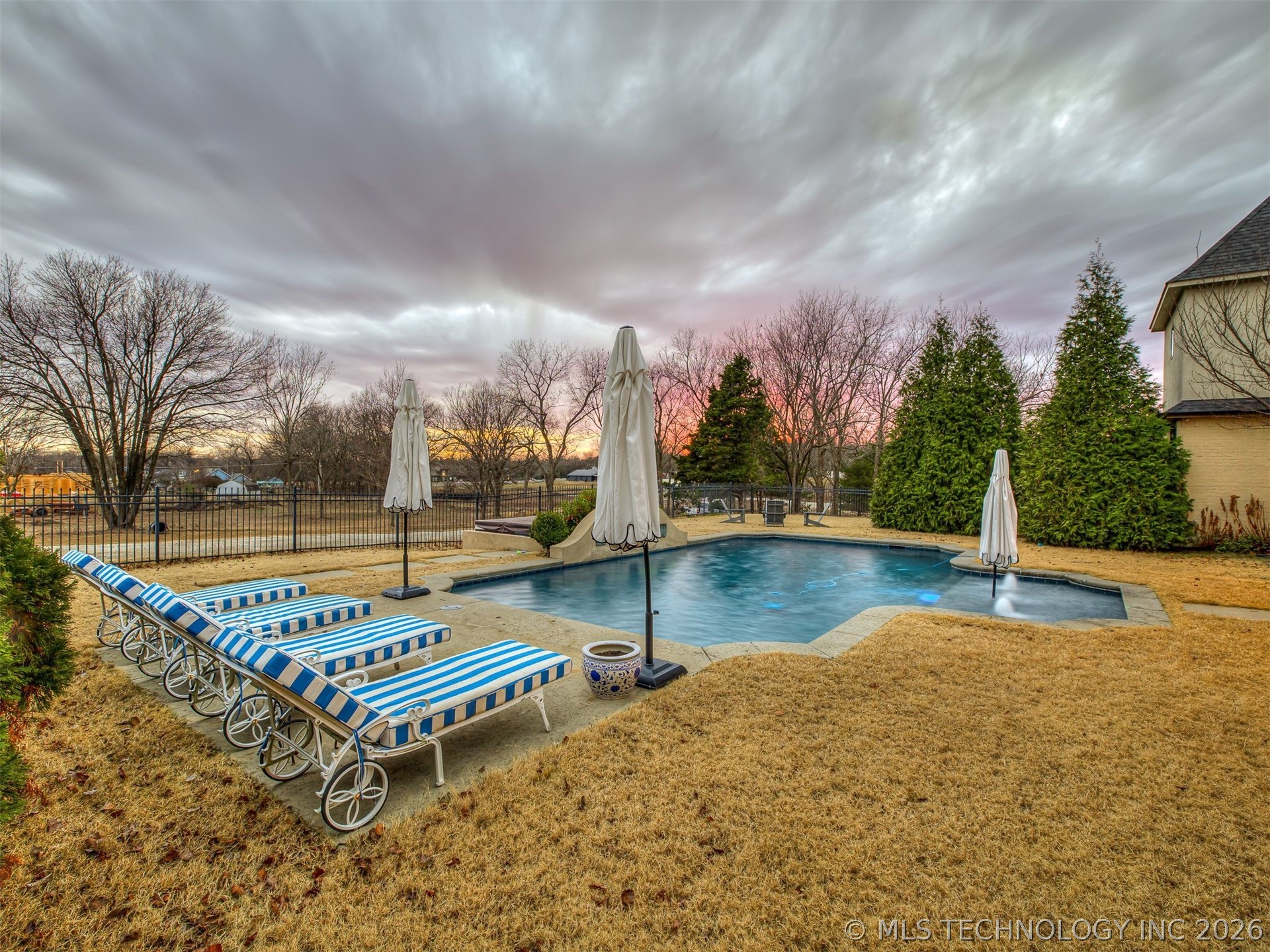 3306 W 68th Street Tulsa OK 74132