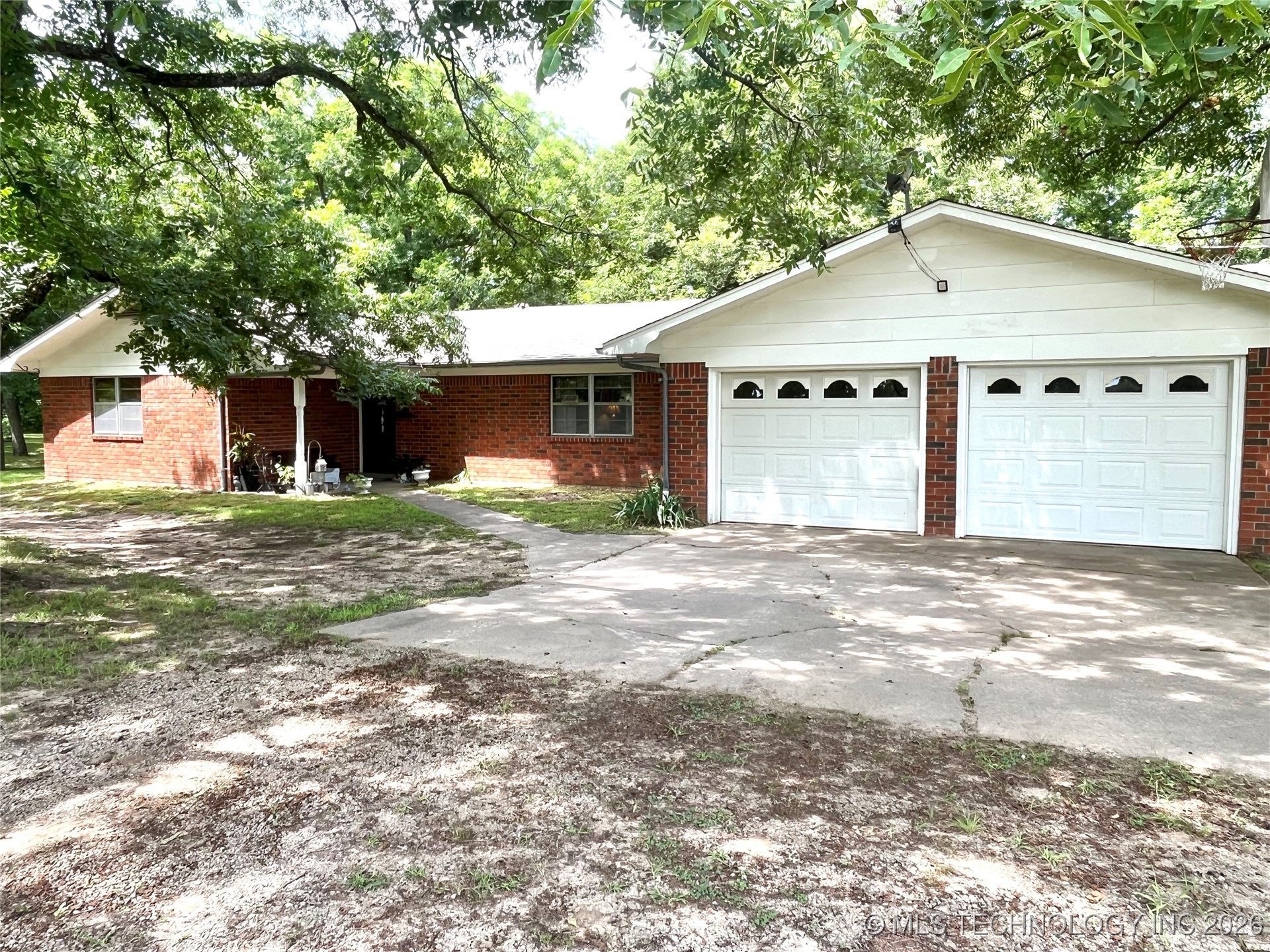 109866 S 4155 Road Checotah OK 74426