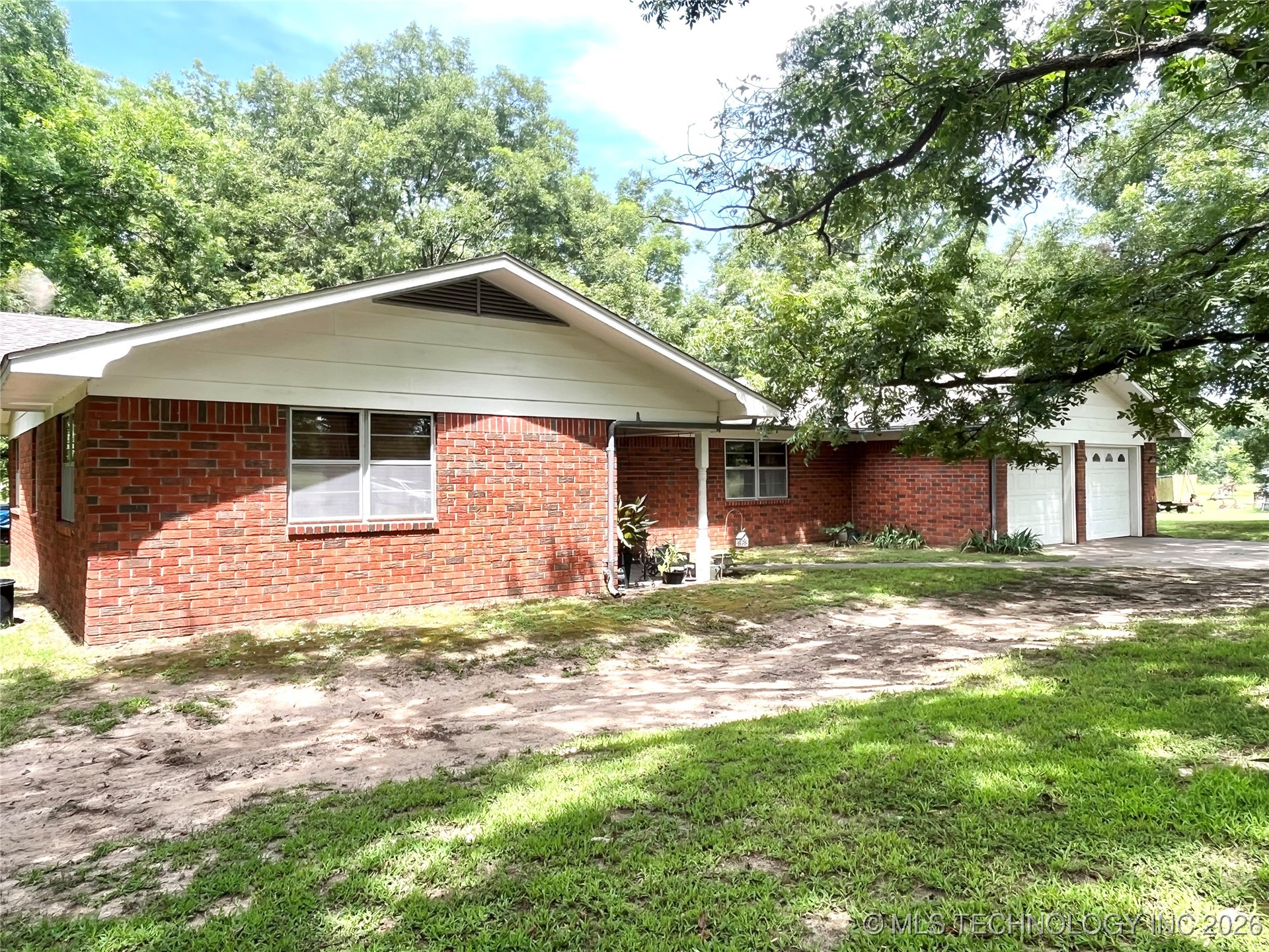 109866 S 4155 Road Checotah OK 74426
