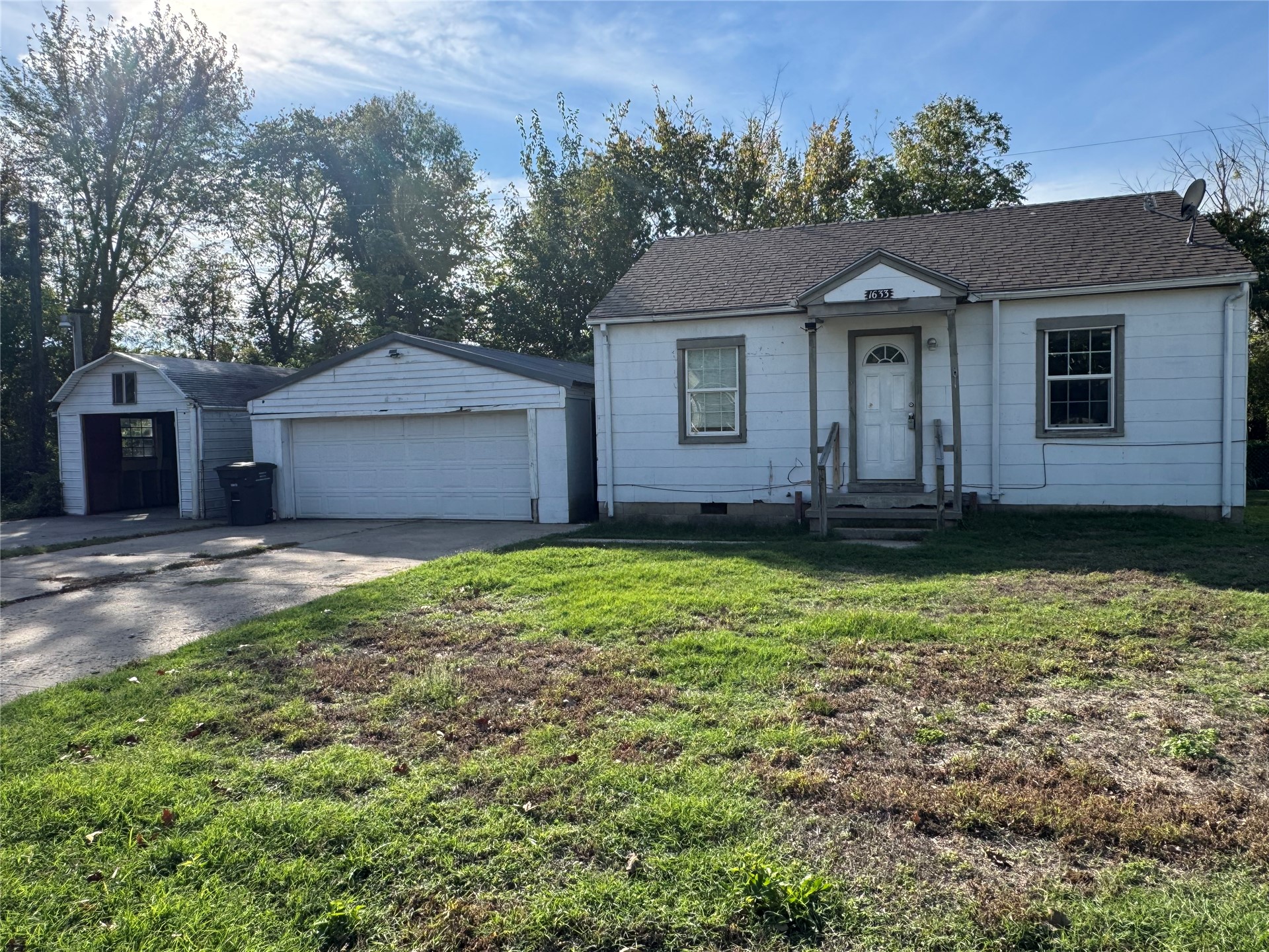 1633 SW Jennings Avenue Bartlesville OK 74003