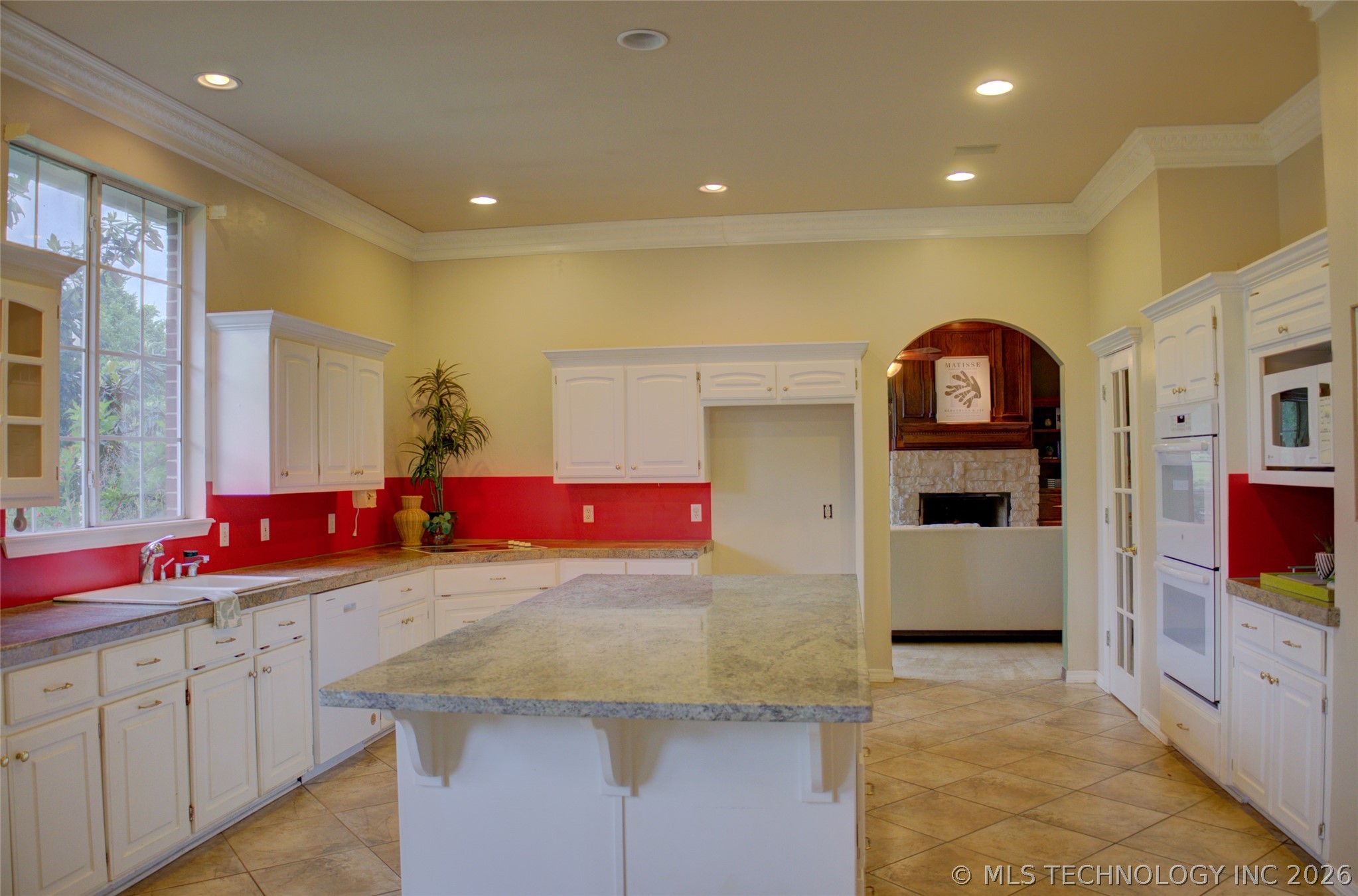1818 E Lee Avenue Sapulpa OK 74066