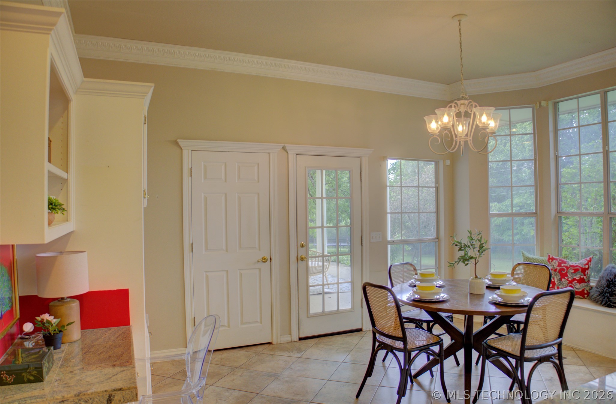 1818 E Lee Avenue Sapulpa OK 74066