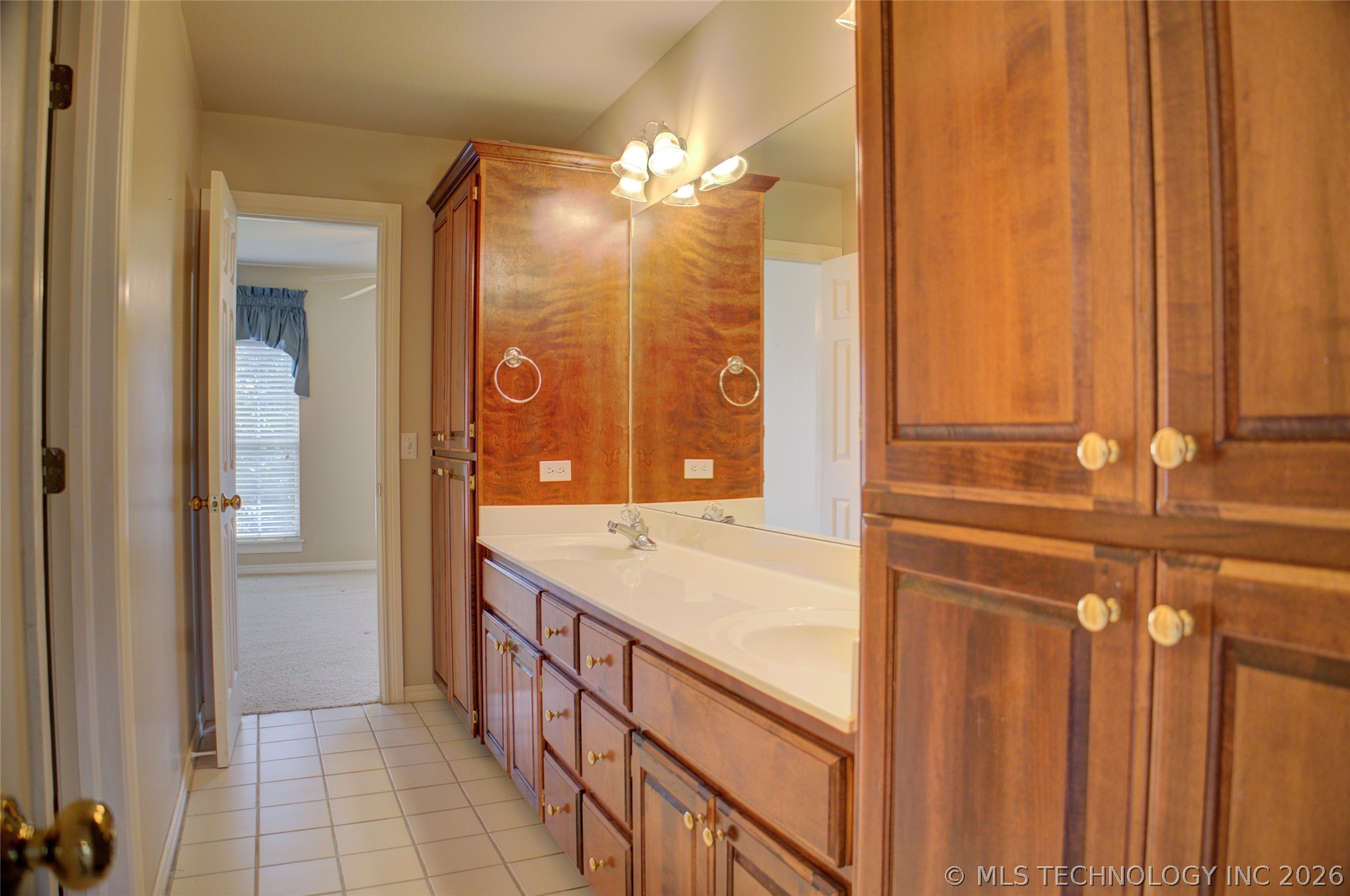 1818 E Lee Avenue Sapulpa OK 74066