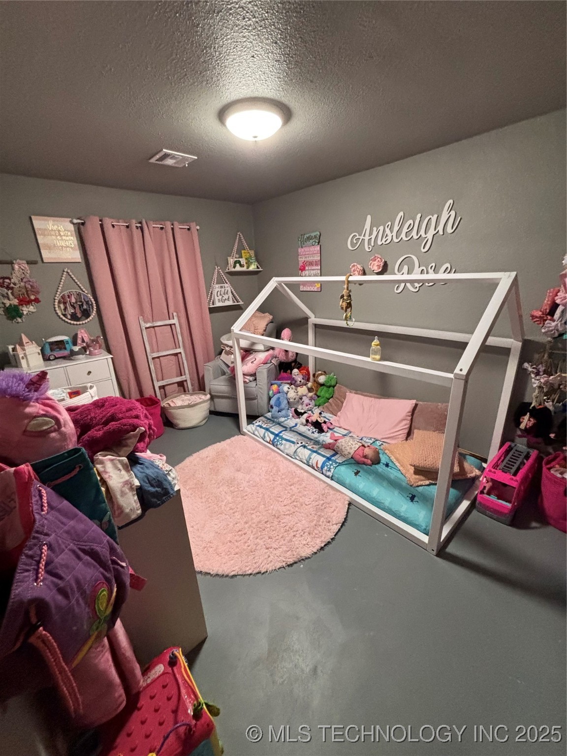 526 SW 2nd Street Adair OK 74330