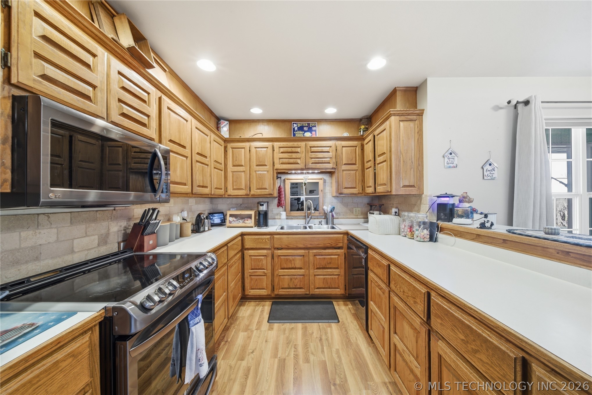 210 S Whittington Street Salina OK 74365