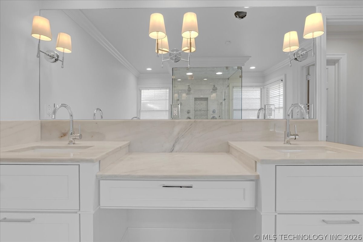 3138 S Zunis Place Tulsa OK 74105