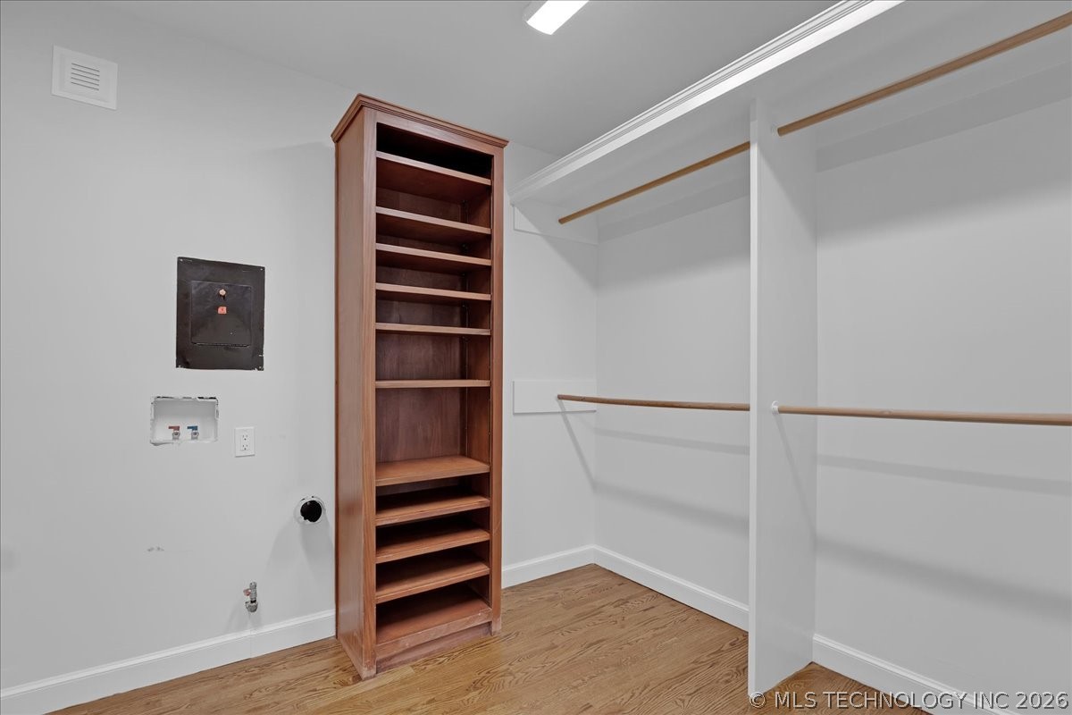 3138 S Zunis Place Tulsa OK 74105