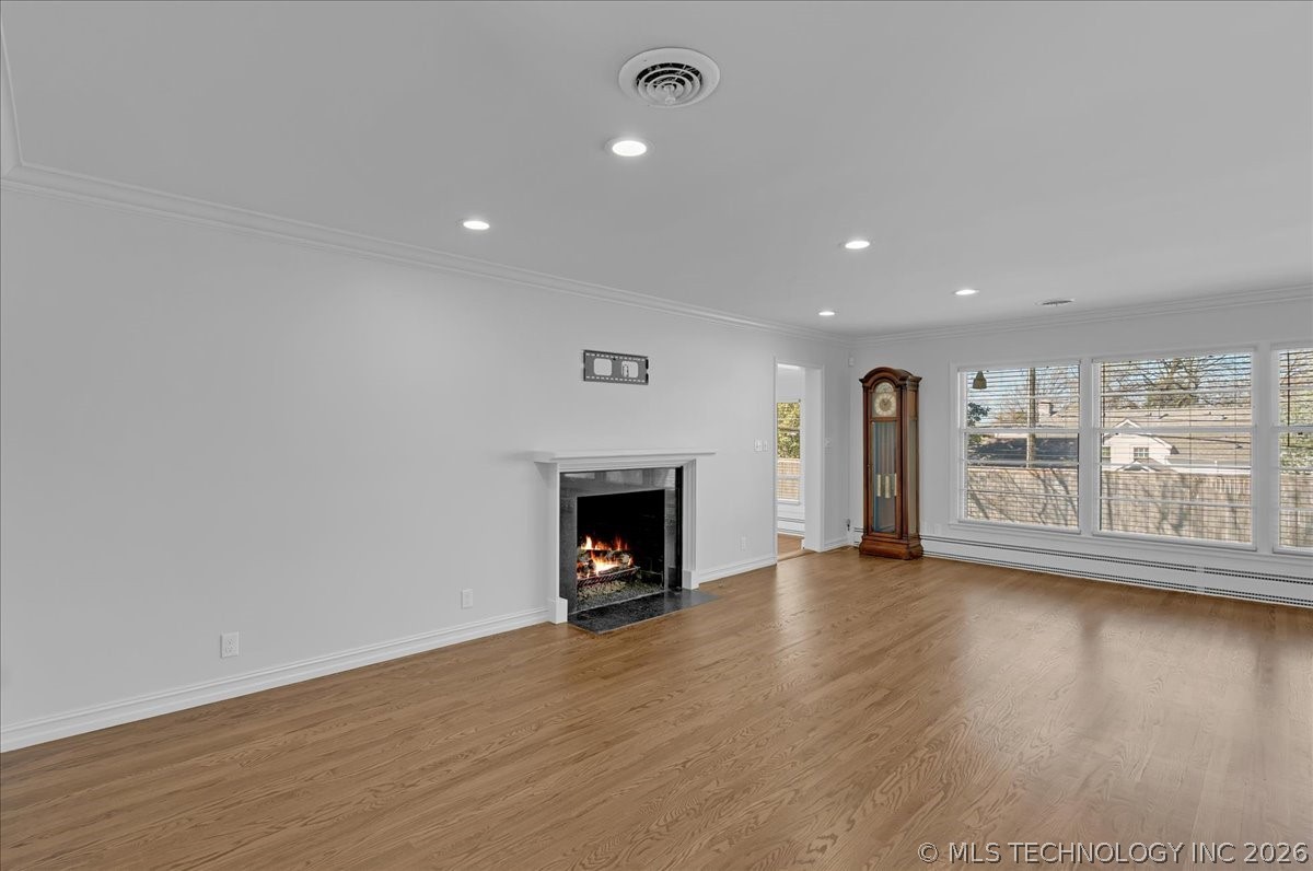 3138 S Zunis Place Tulsa OK 74105