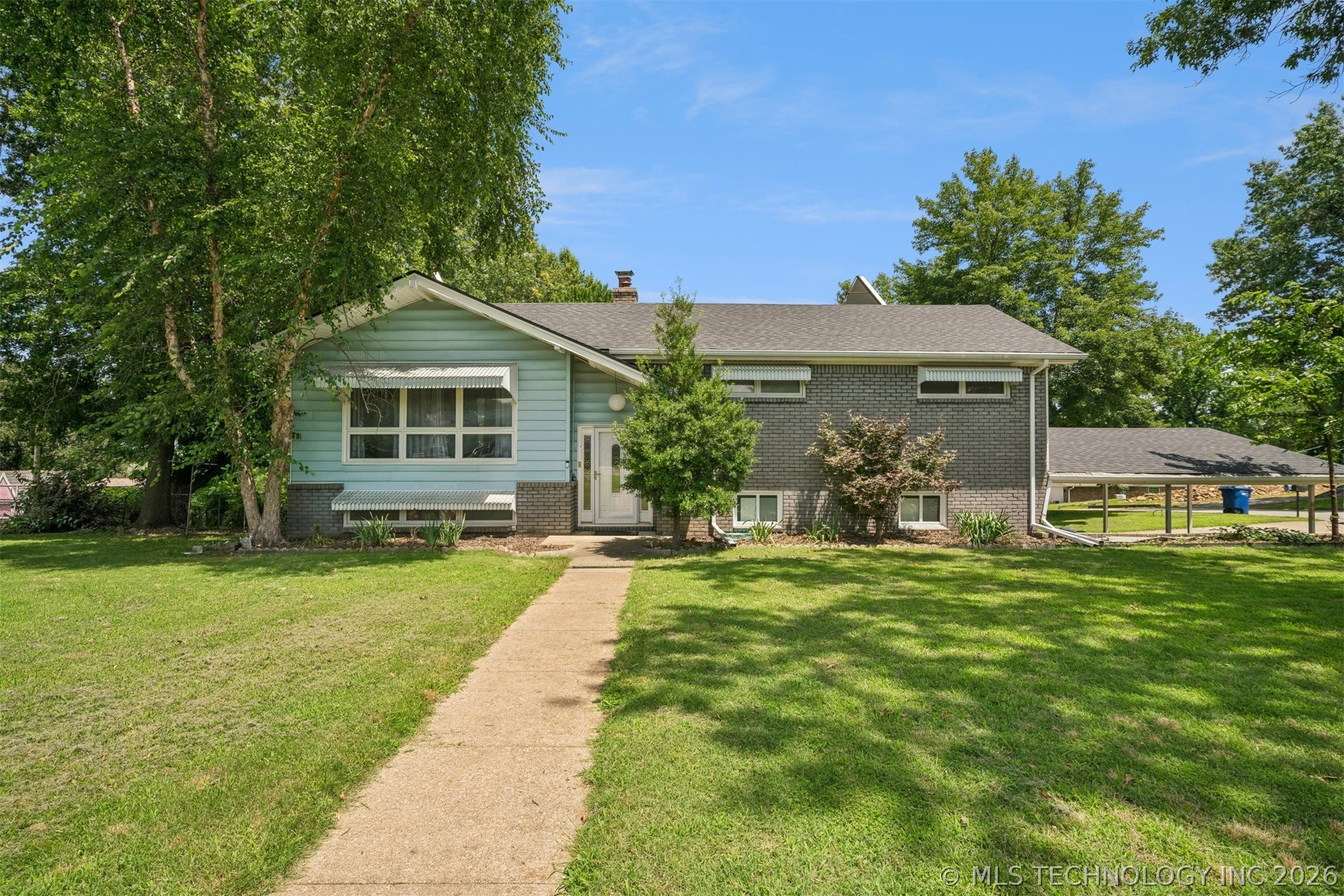 2325 J Street SW Miami OK 74354