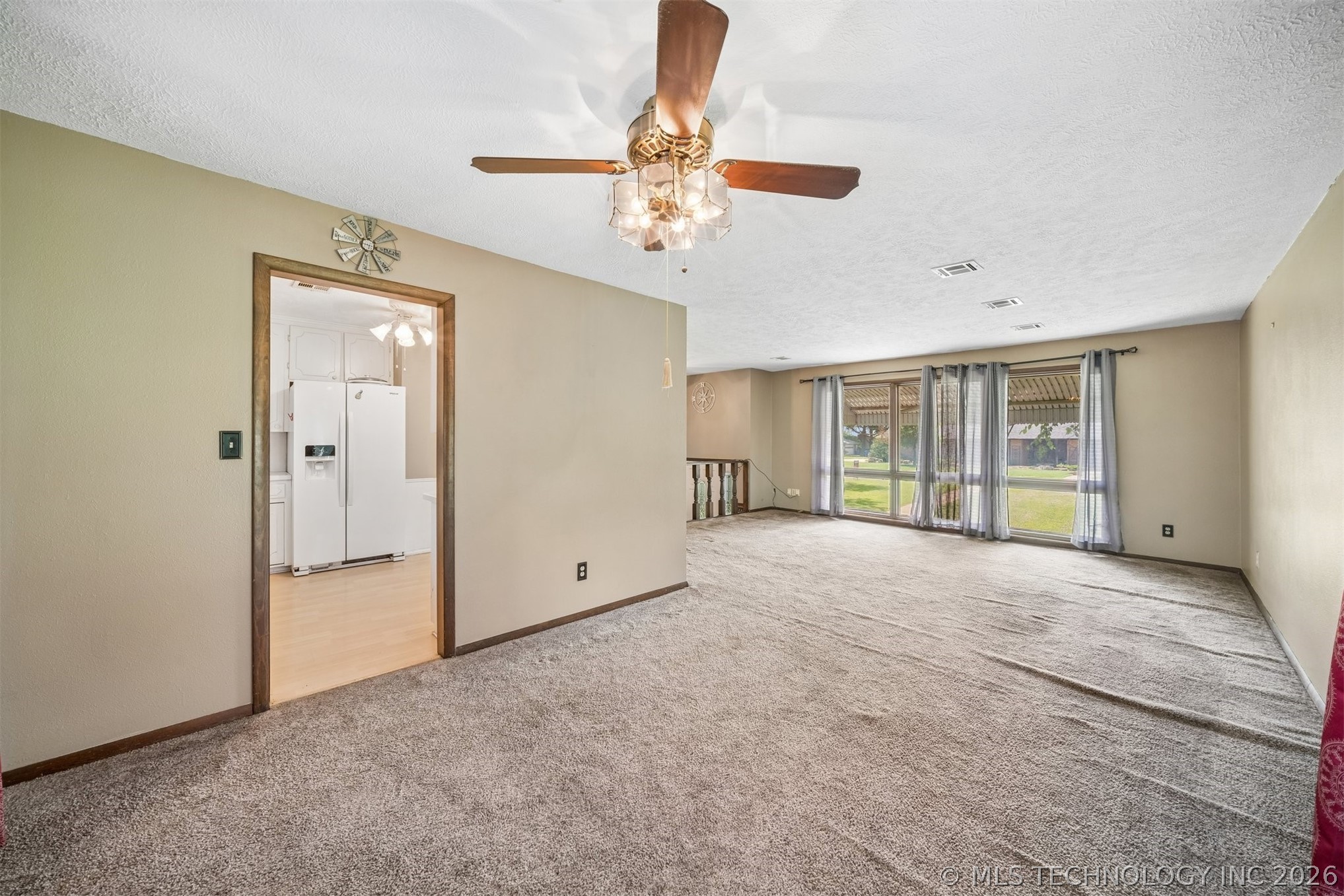 2325 J Street SW Miami OK 74354