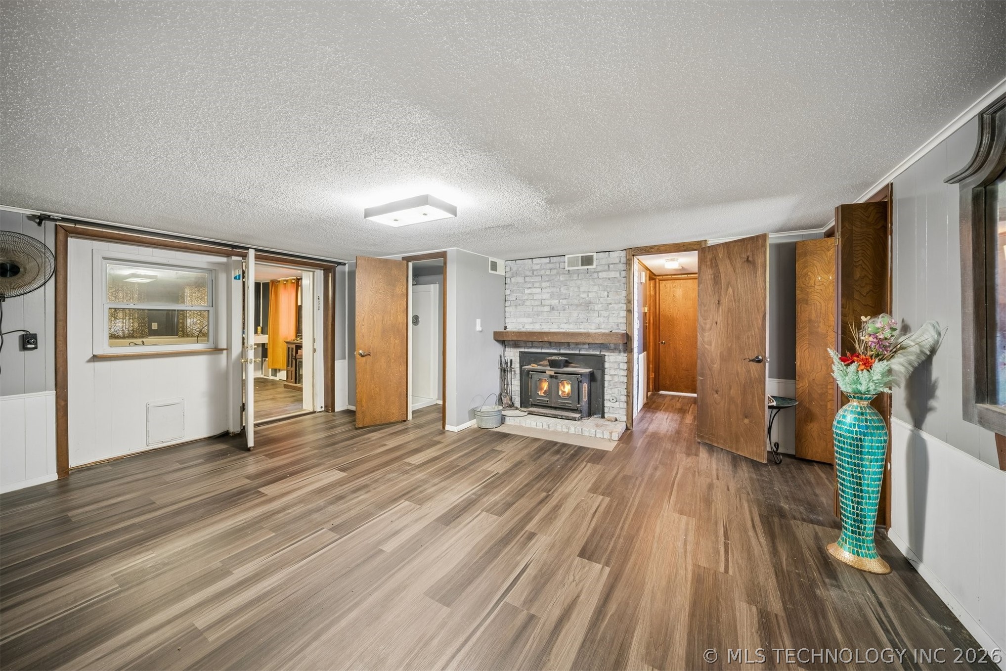 2325 J Street SW Miami OK 74354