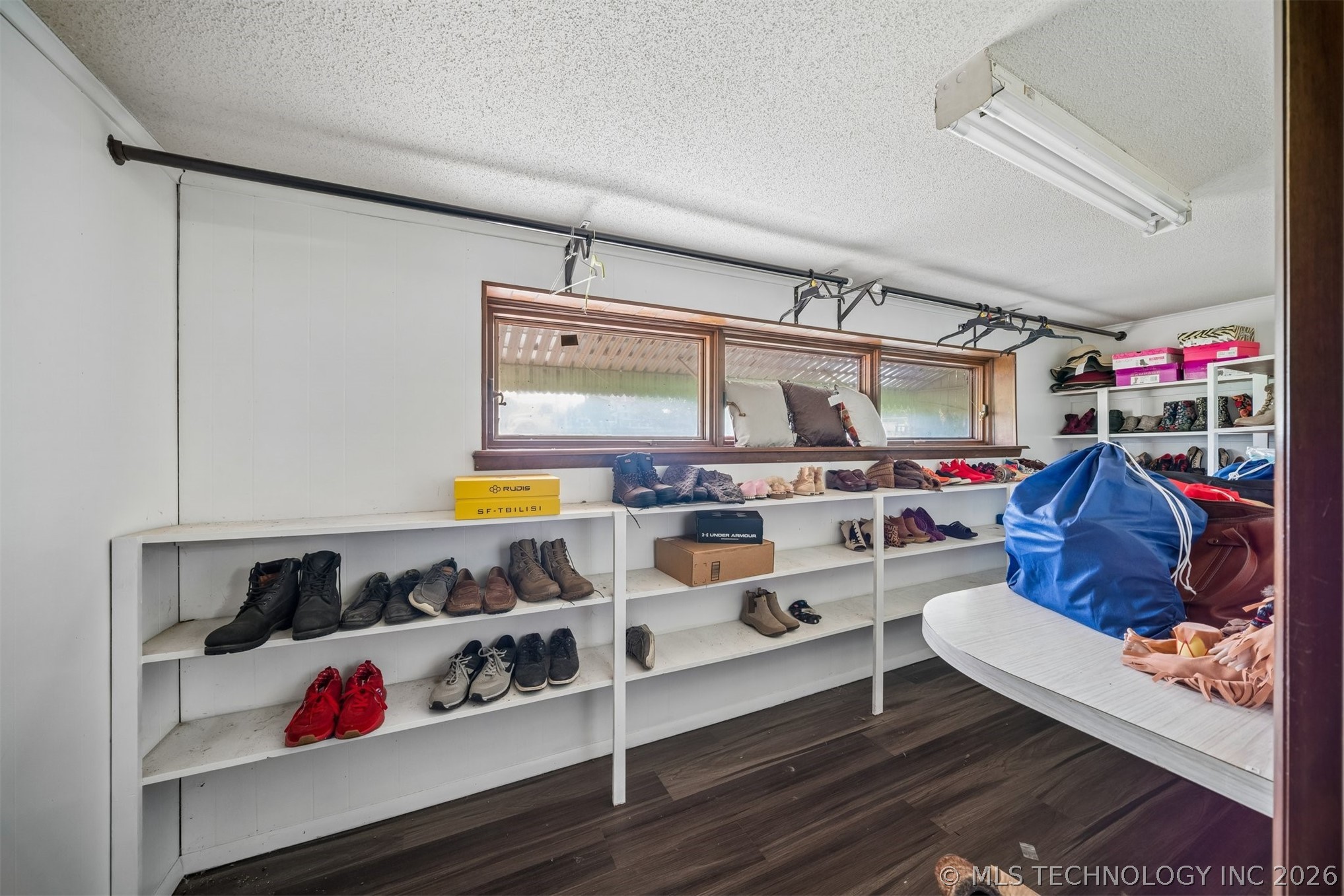 2325 J Street SW Miami OK 74354