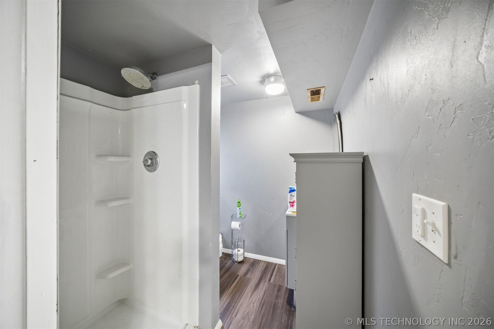 2325 J Street SW Miami OK 74354