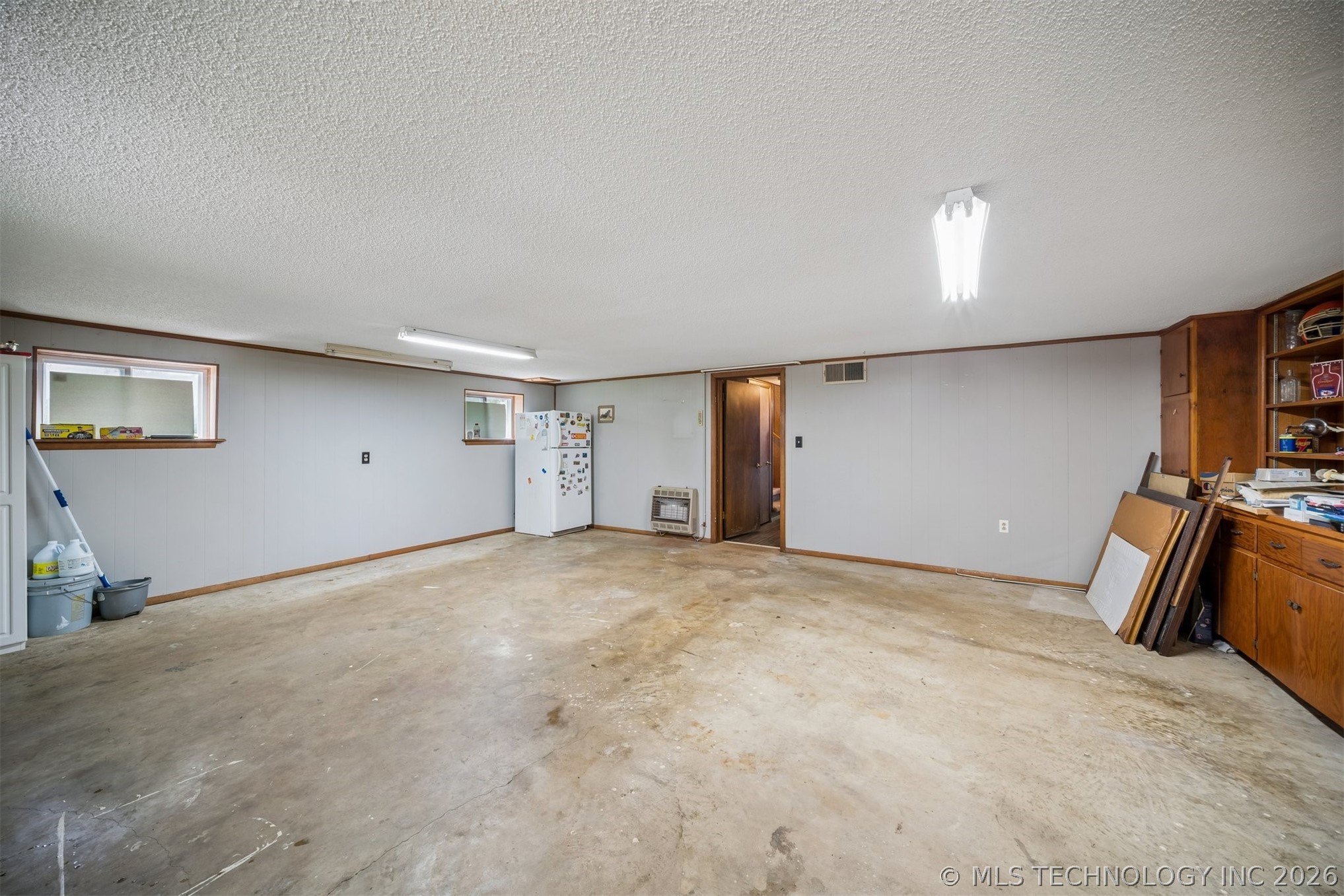 2325 J Street SW Miami OK 74354