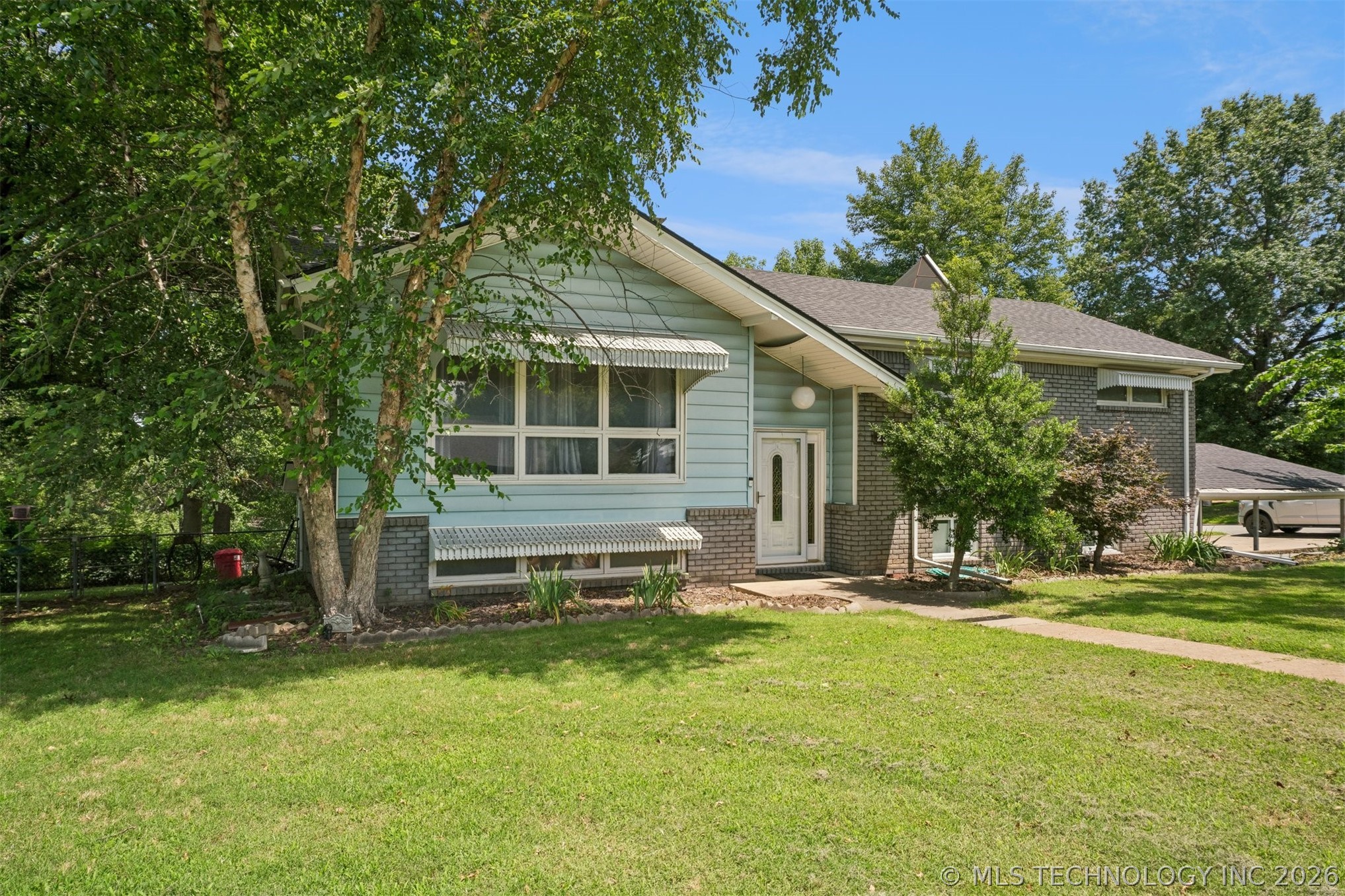 2325 J Street SW Miami OK 74354