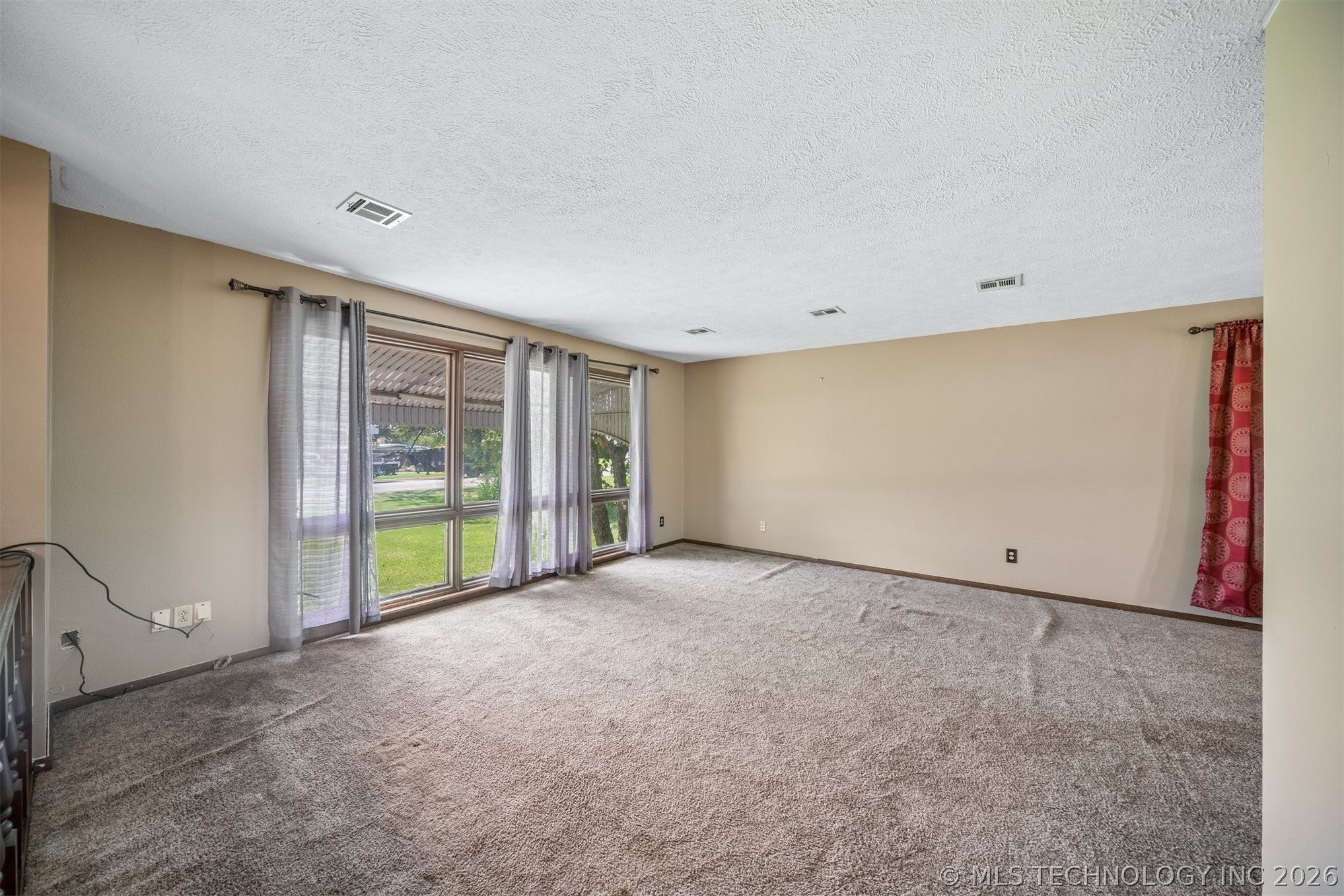 2325 J Street SW Miami OK 74354