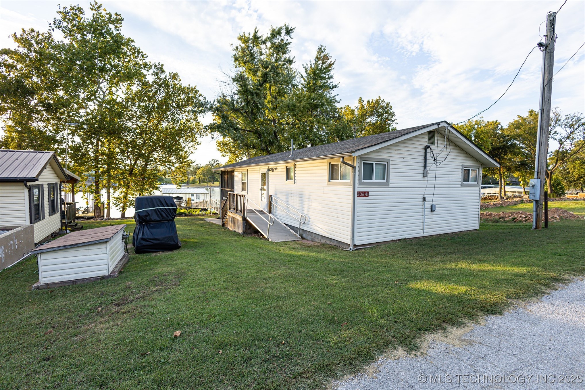 30641 E 5th Street Monkey Island OK 74331