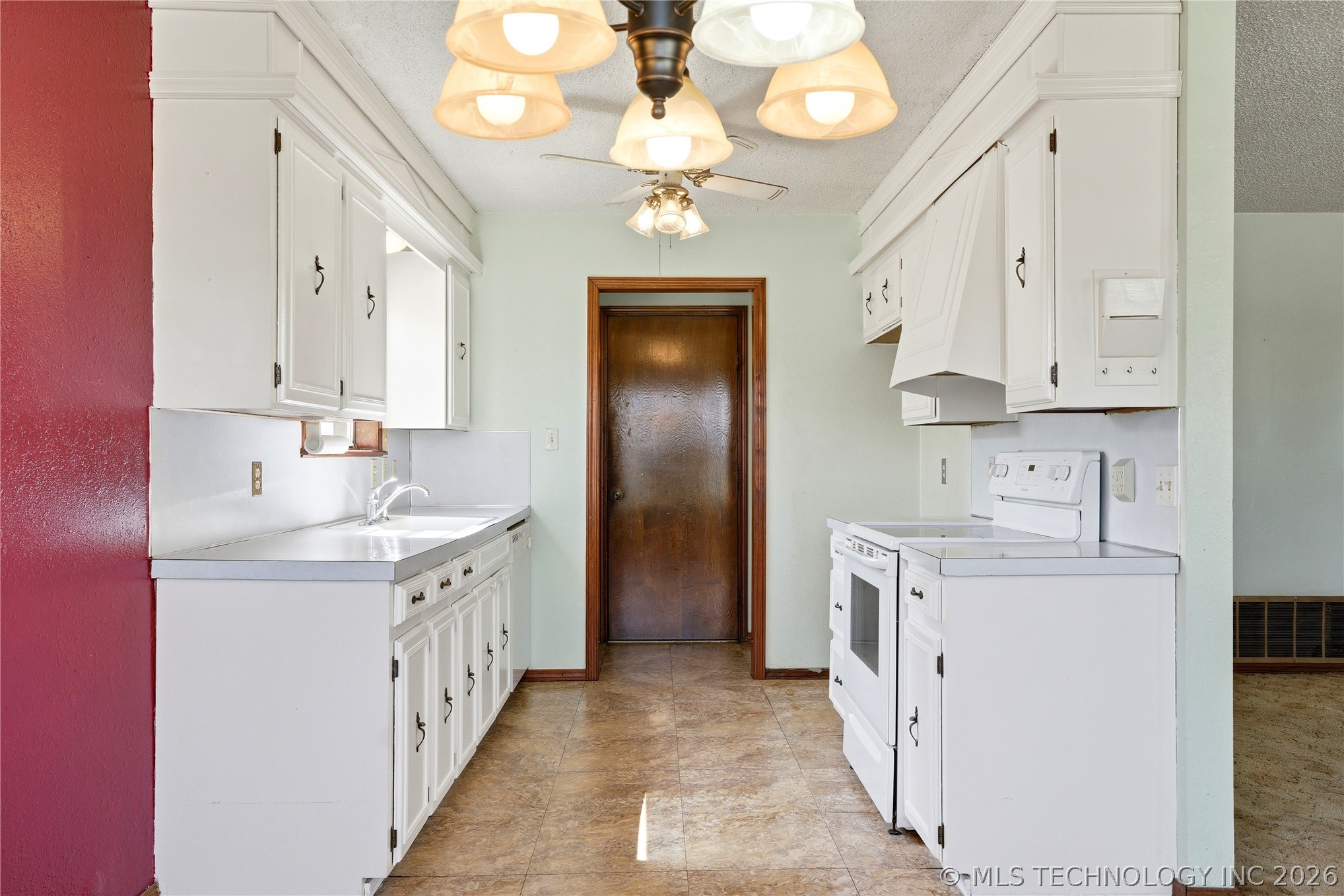1204 SW 12th Place Wagoner OK 74467