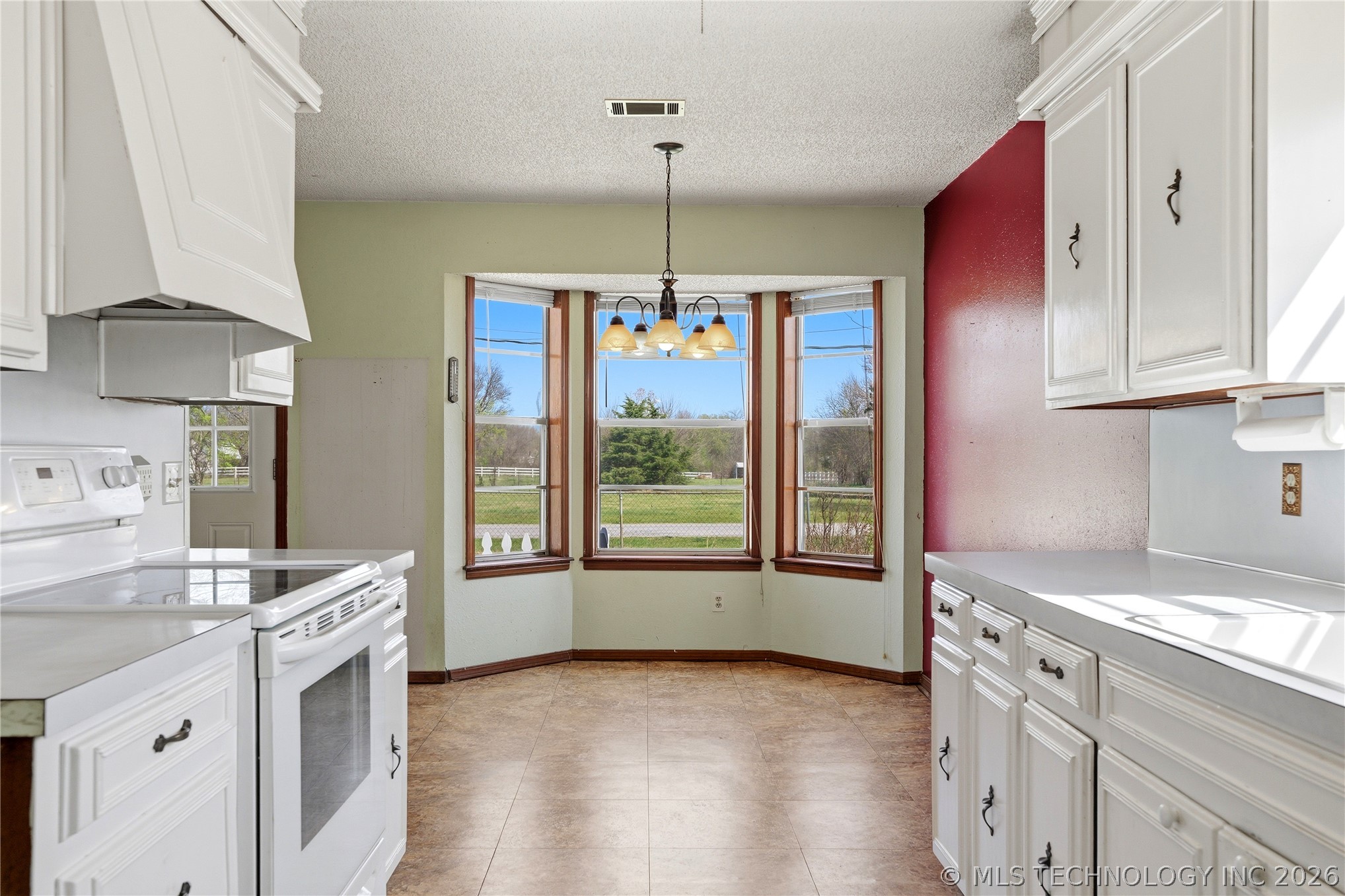 1204 SW 12th Place Wagoner OK 74467