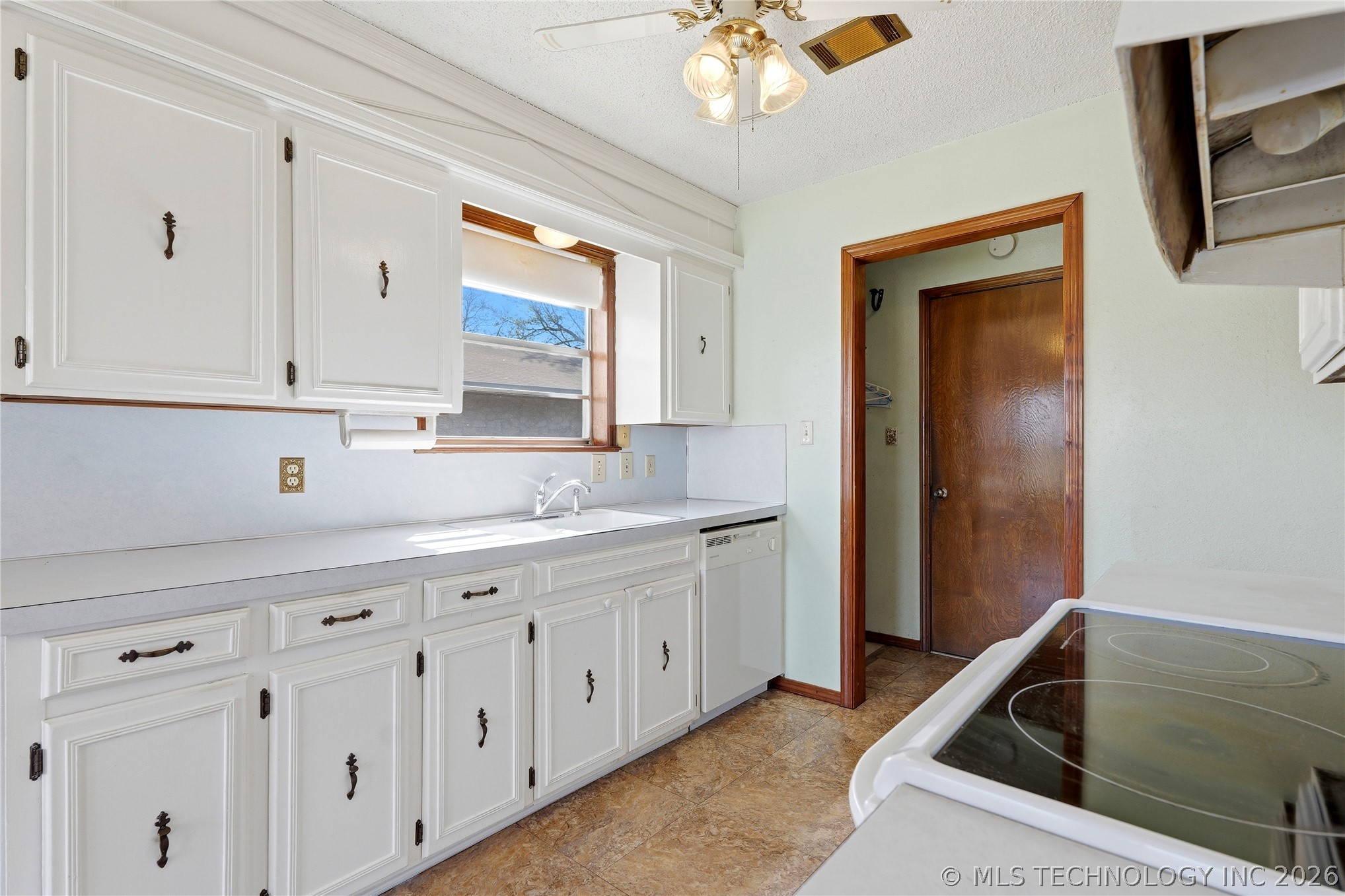 1204 SW 12th Place Wagoner OK 74467