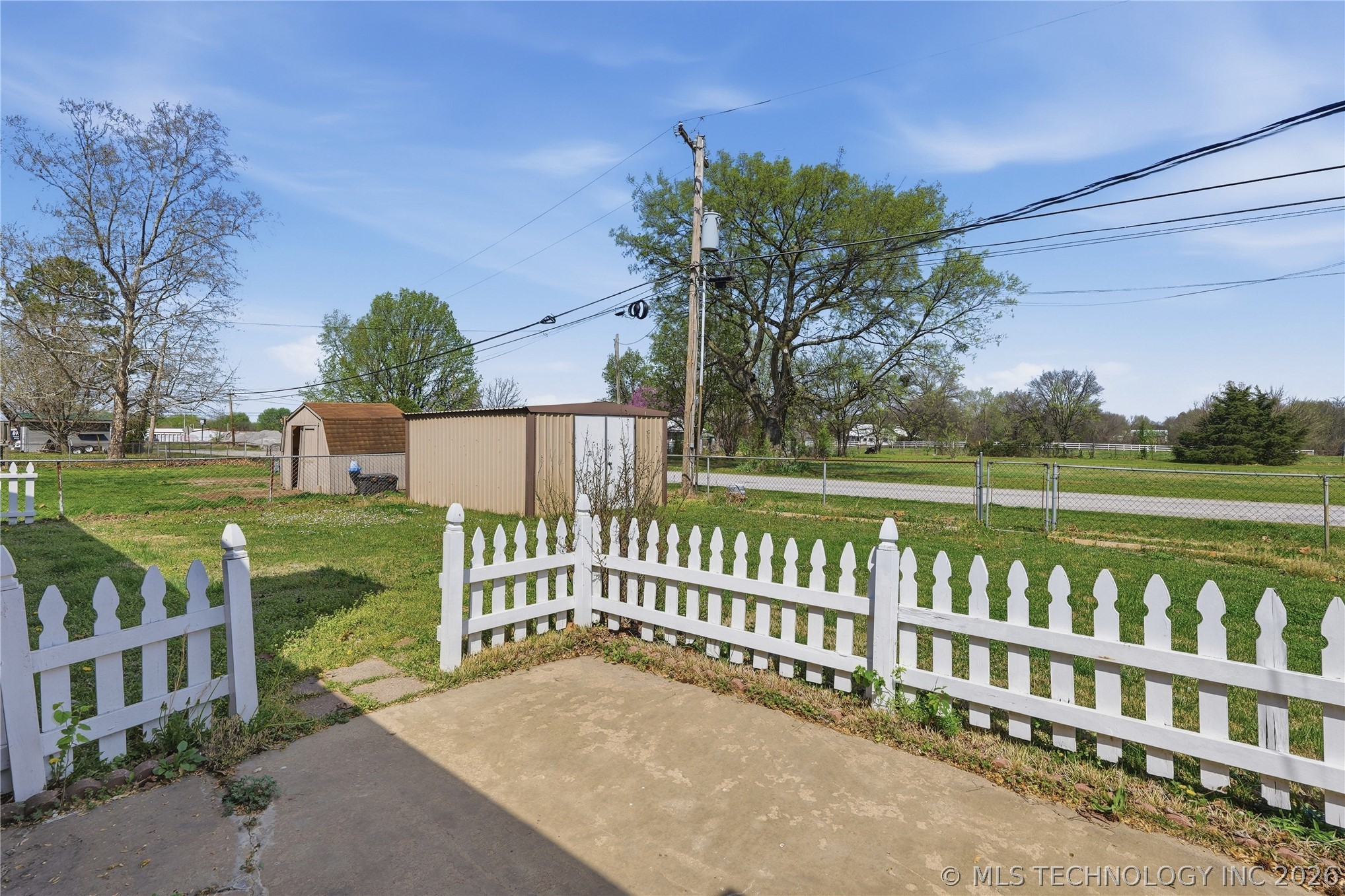 1204 SW 12th Place Wagoner OK 74467