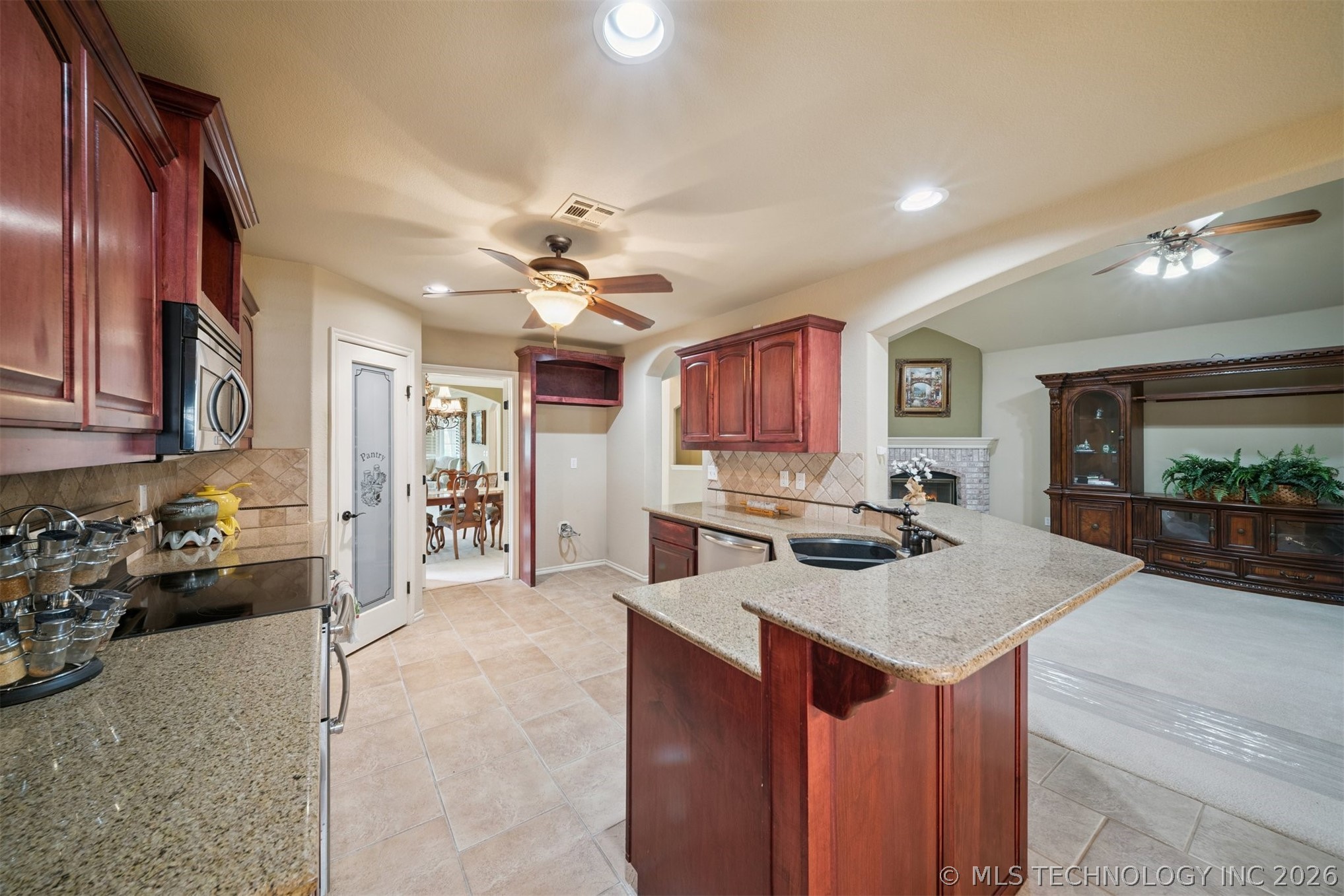 704 W Indianapolis Street Broken Arrow OK 74012