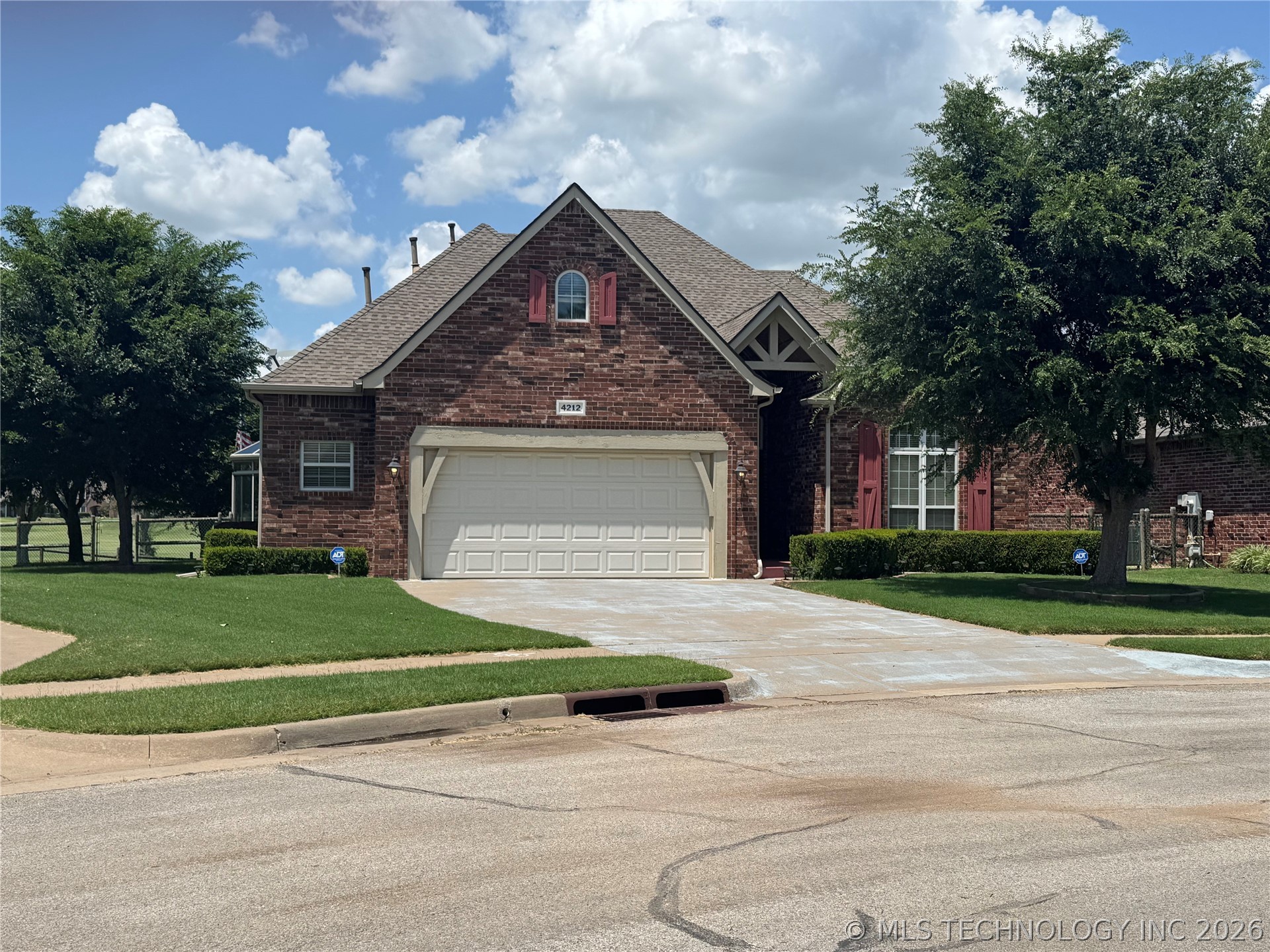 4212 N Oak Avenue Broken Arrow OK 74011