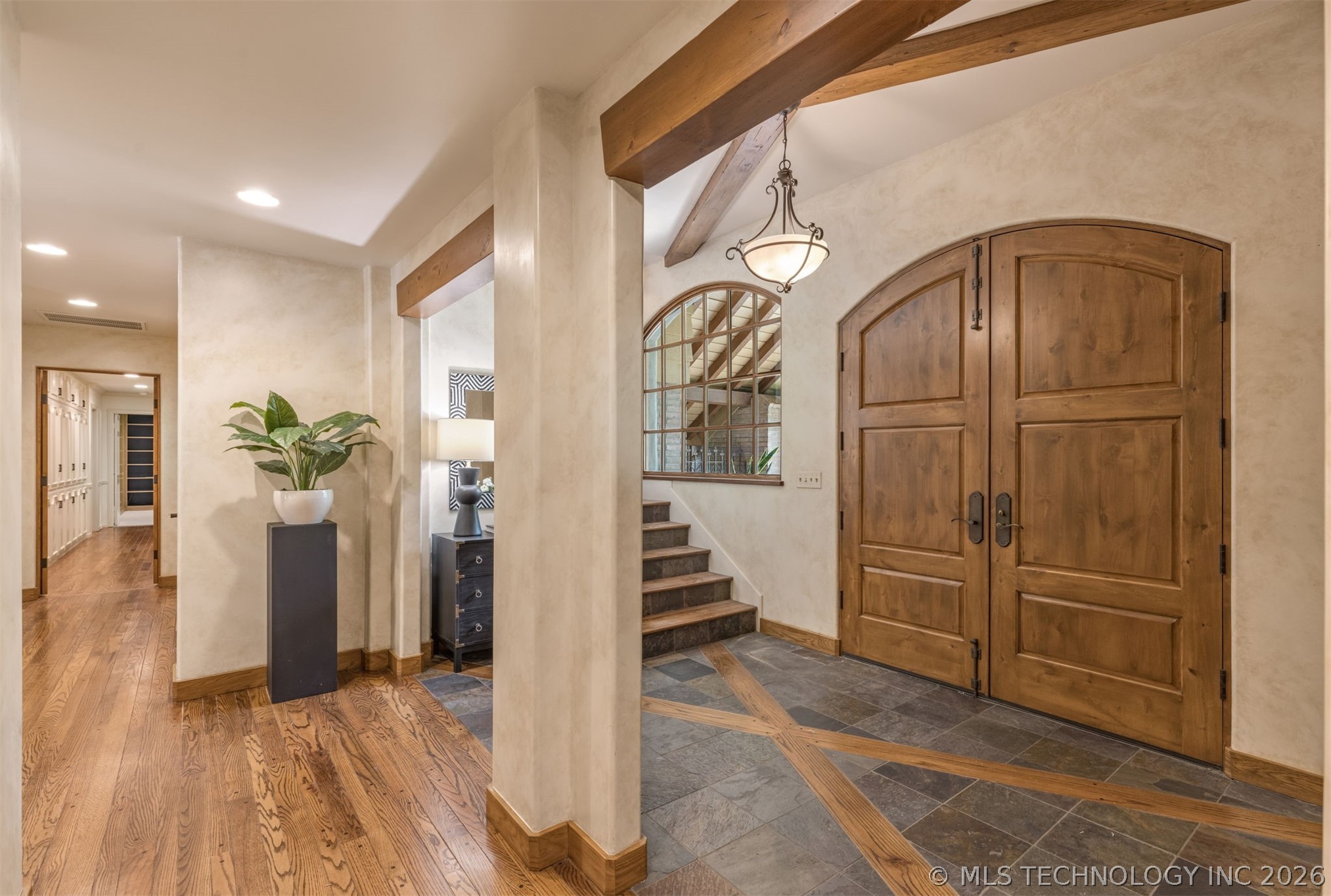 2707 E 67th Place Tulsa OK 74136