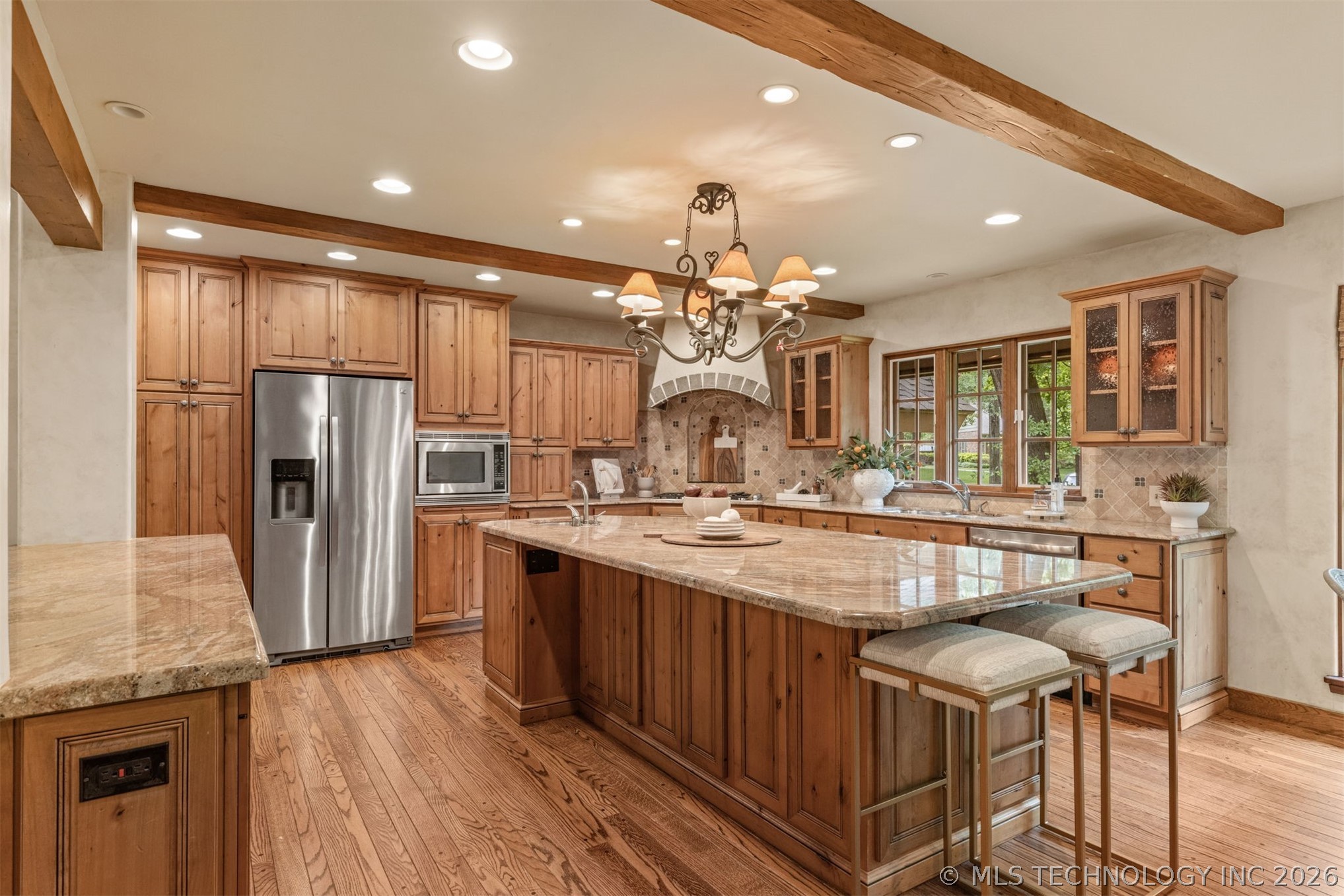 2707 E 67th Place Tulsa OK 74136