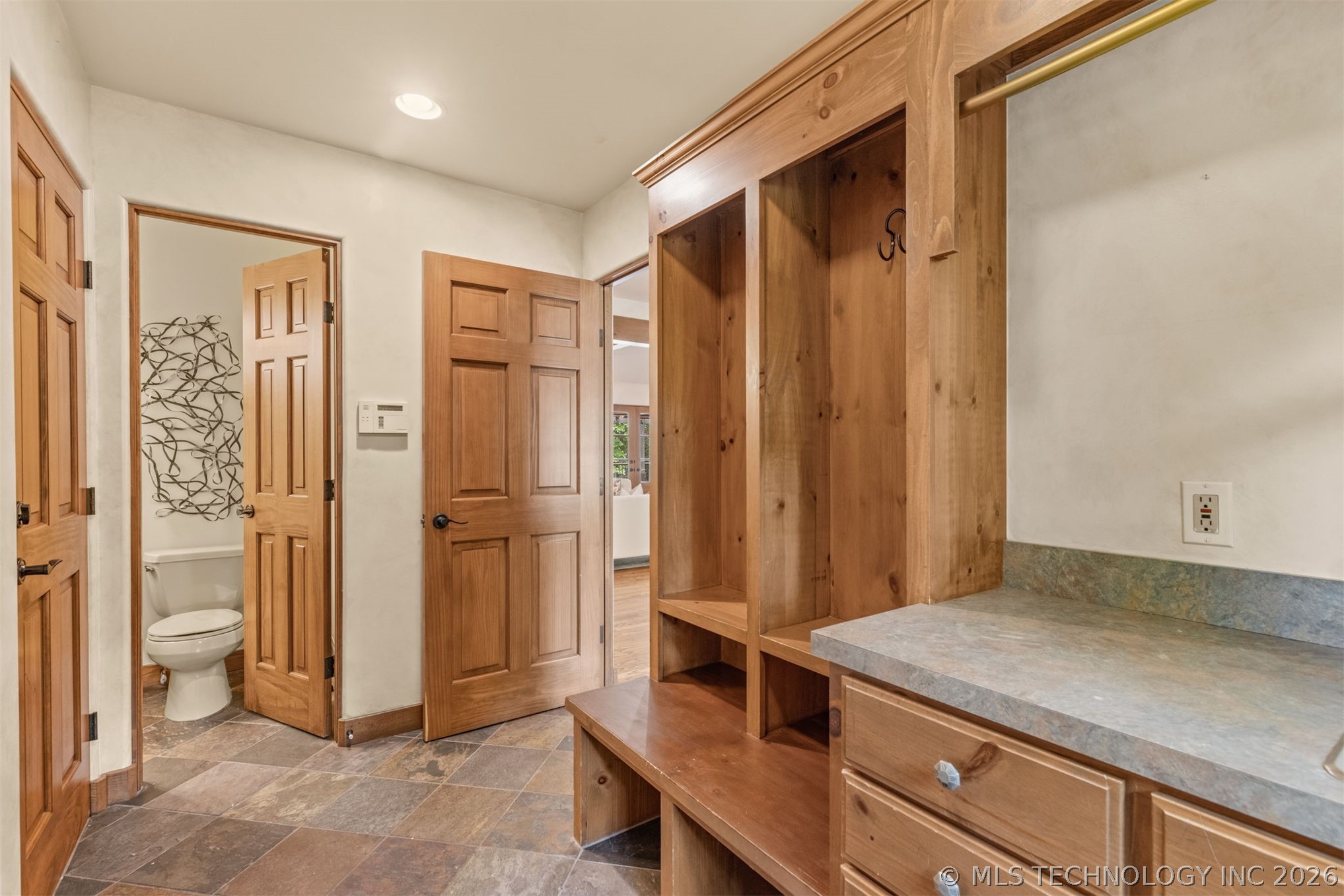 2707 E 67th Place Tulsa OK 74136