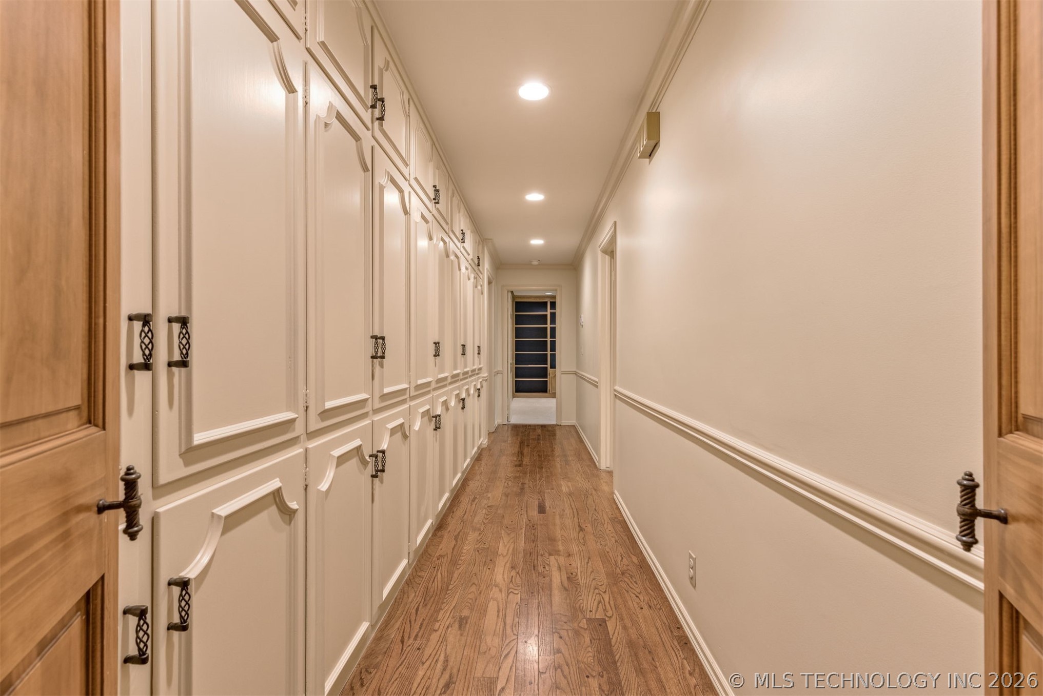 2707 E 67th Place Tulsa OK 74136