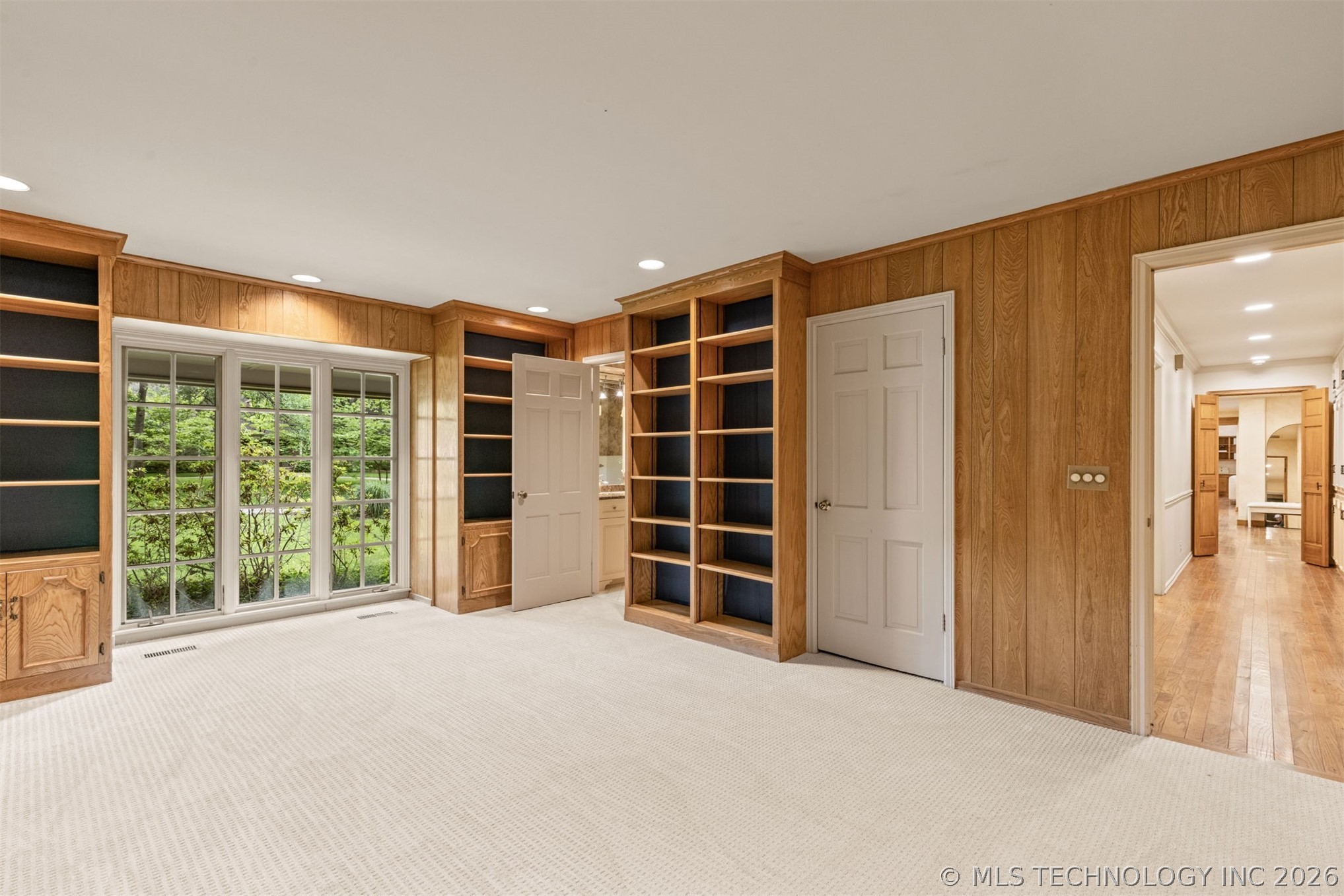 2707 E 67th Place Tulsa OK 74136