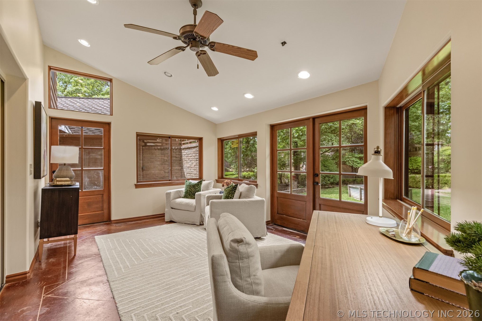 2707 E 67th Place Tulsa OK 74136