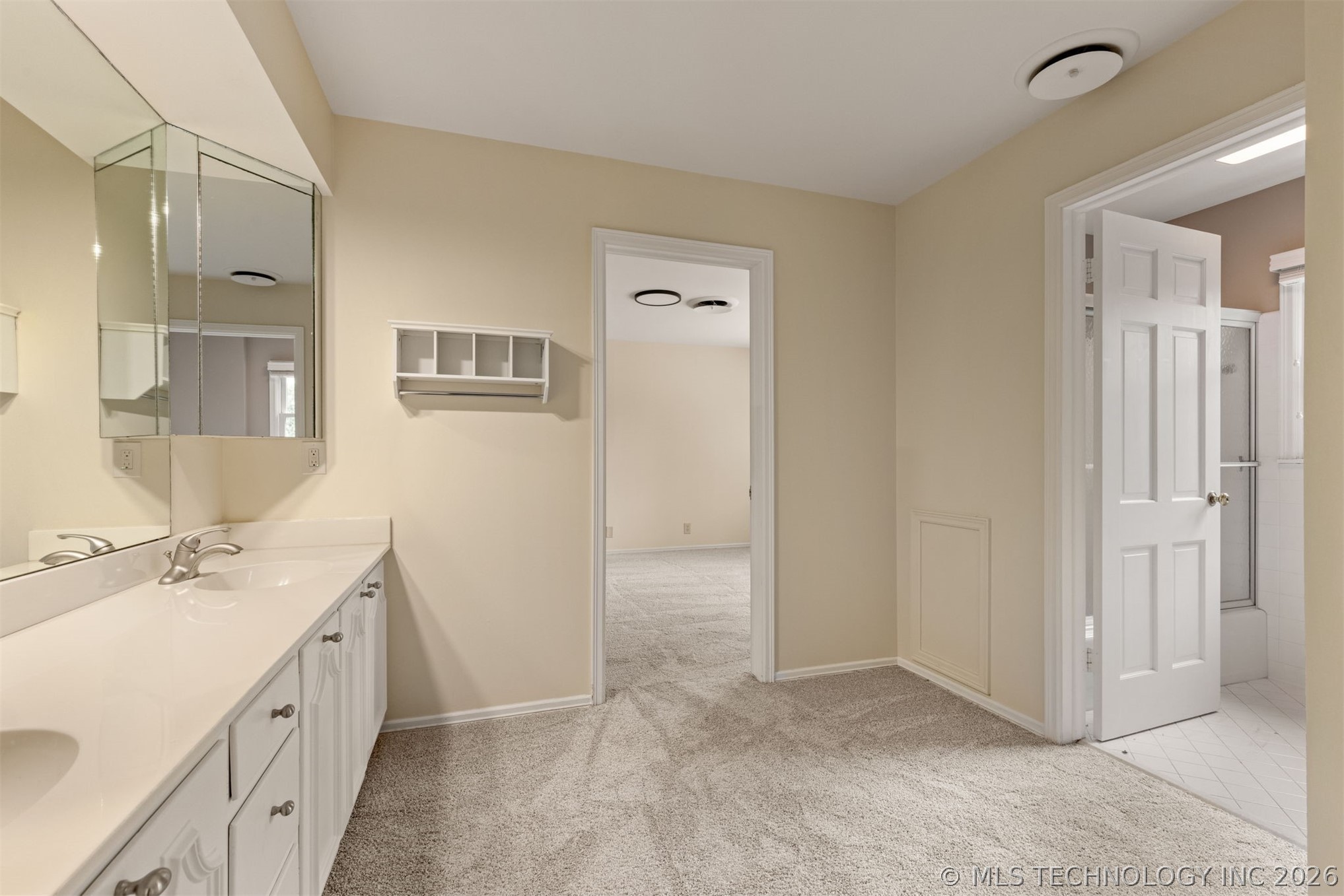 2707 E 67th Place Tulsa OK 74136
