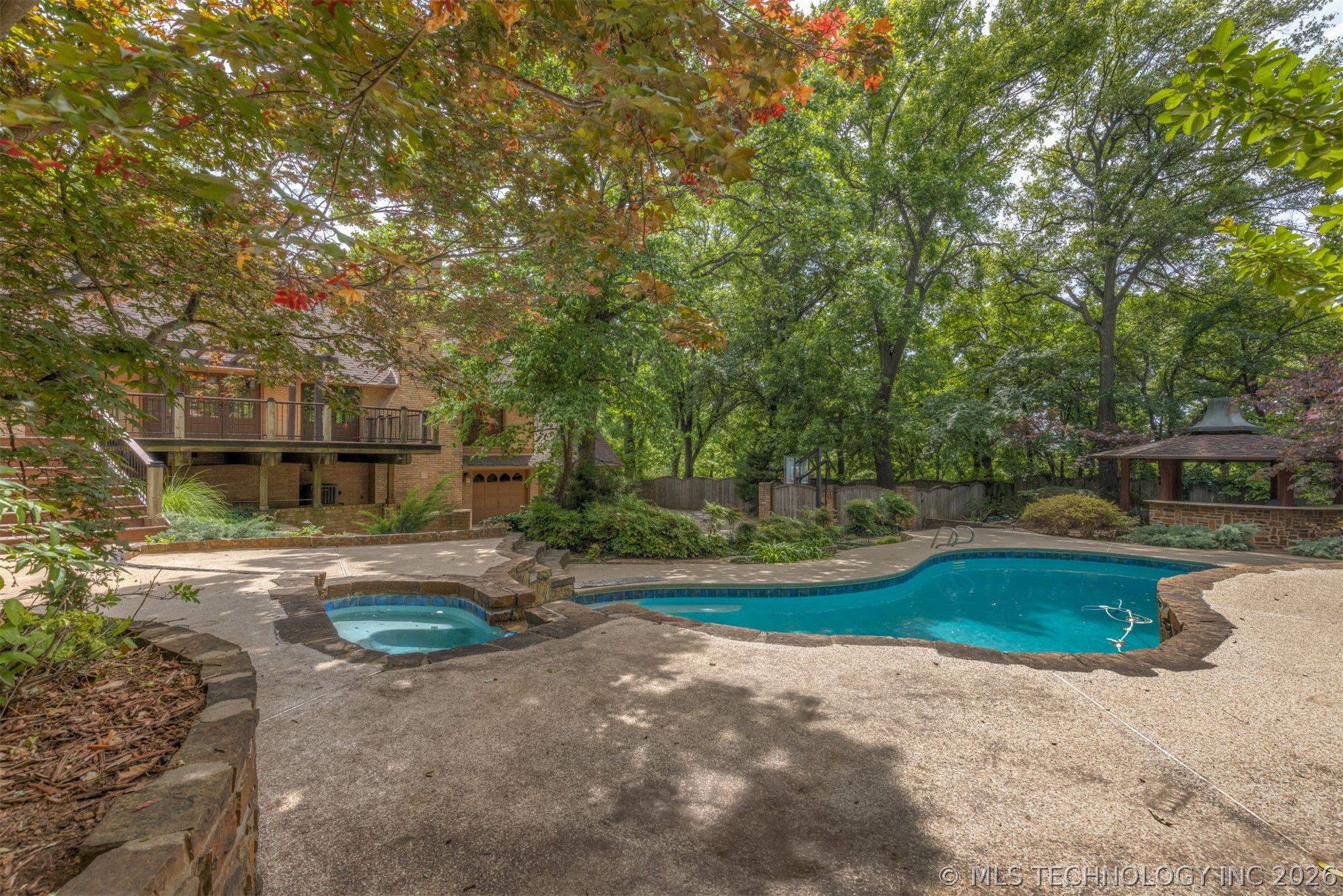 2707 E 67th Place Tulsa OK 74136