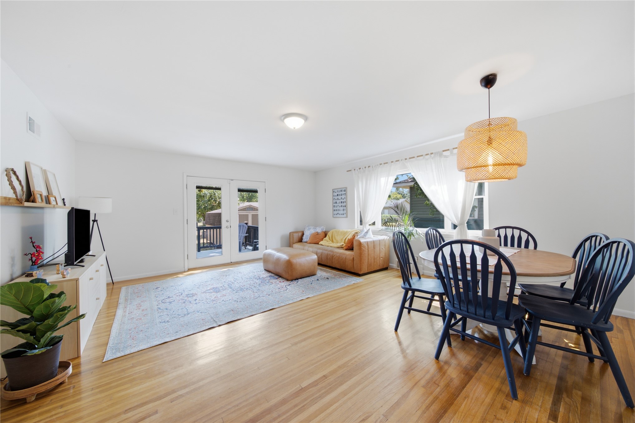 5746 E 27th Place Tulsa OK 74114