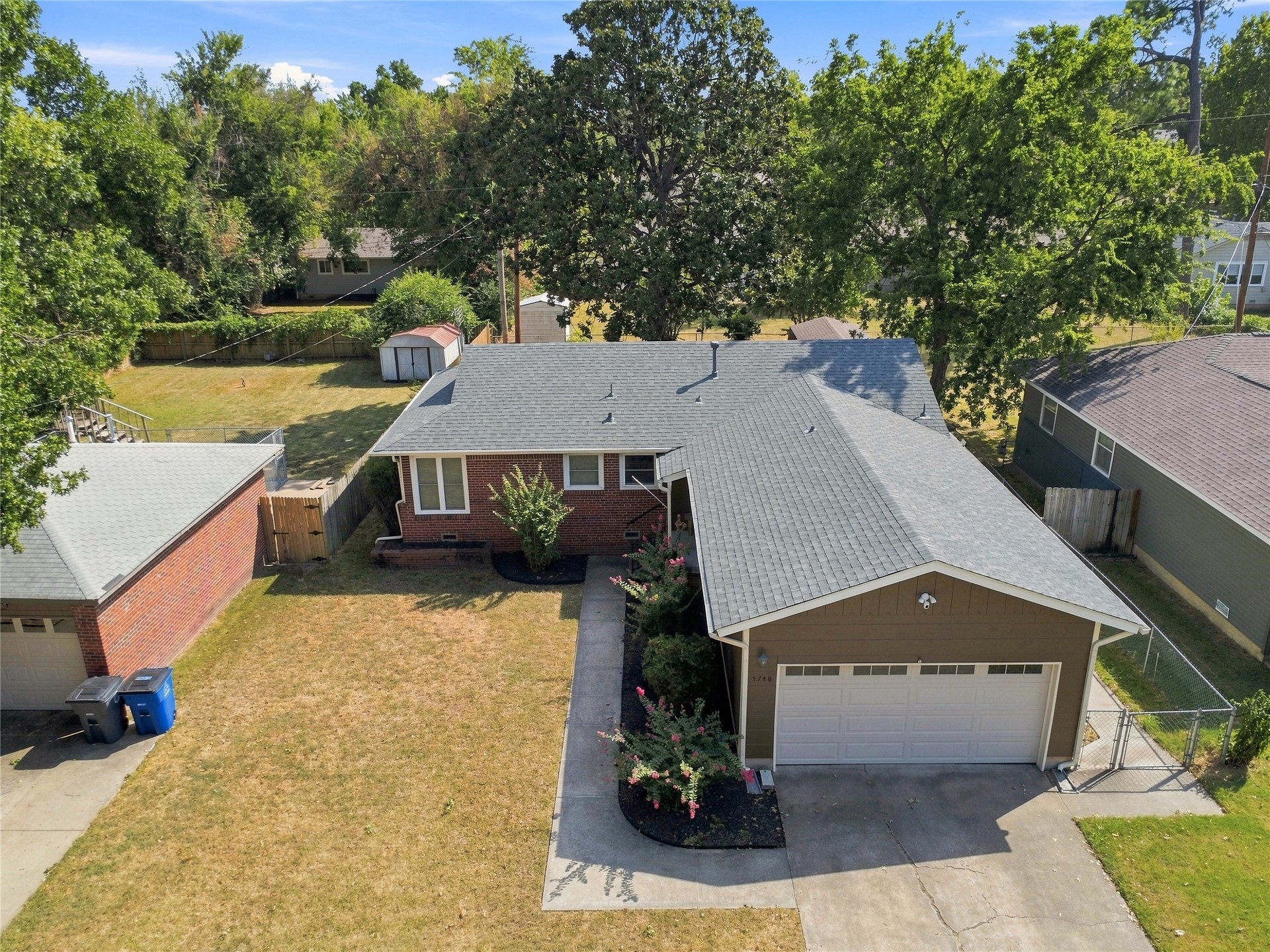 5746 E 27th Place Tulsa OK 74114