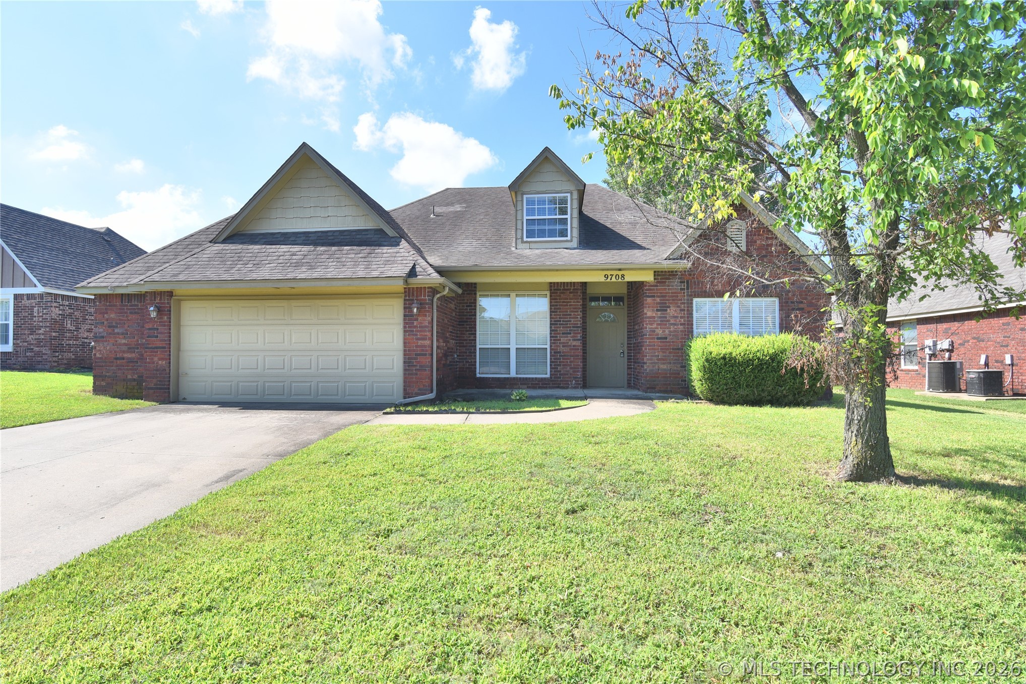 9708 E 111th Street Owasso OK 74055