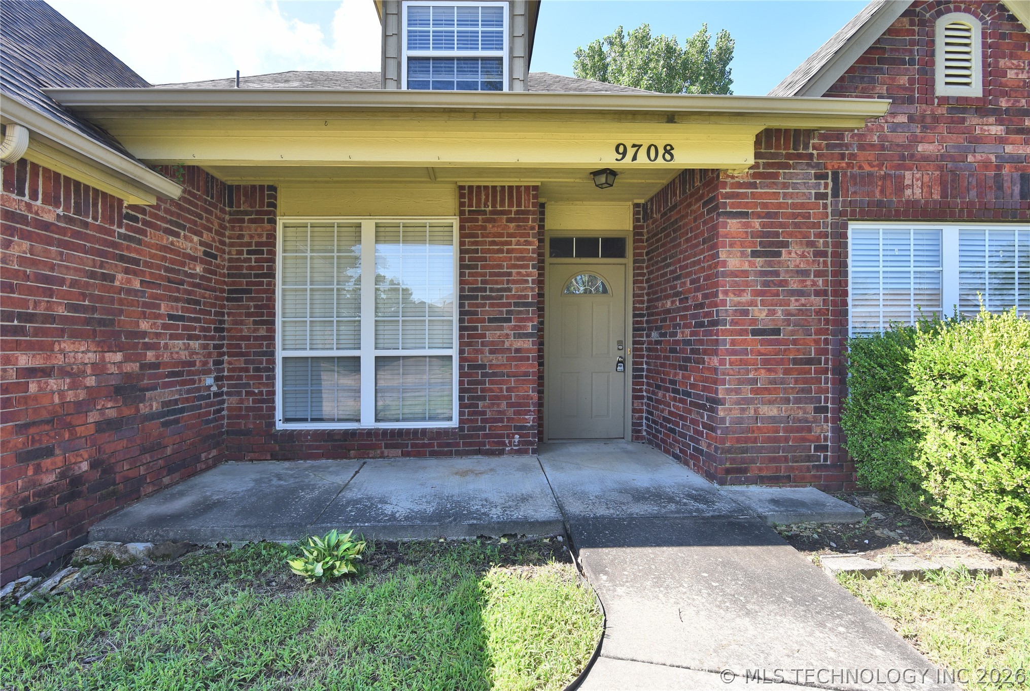 9708 E 111th Street Owasso OK 74055