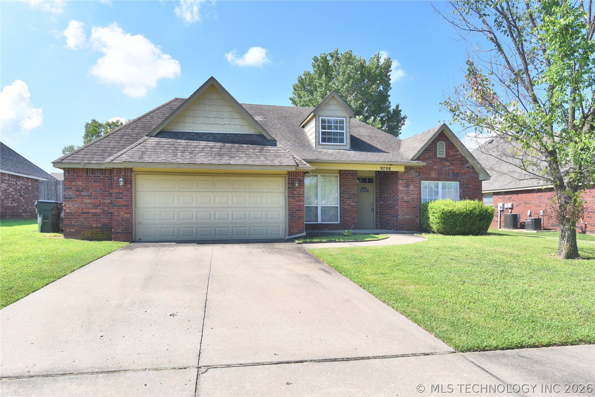 9708 E 111th Street Owasso OK 74055