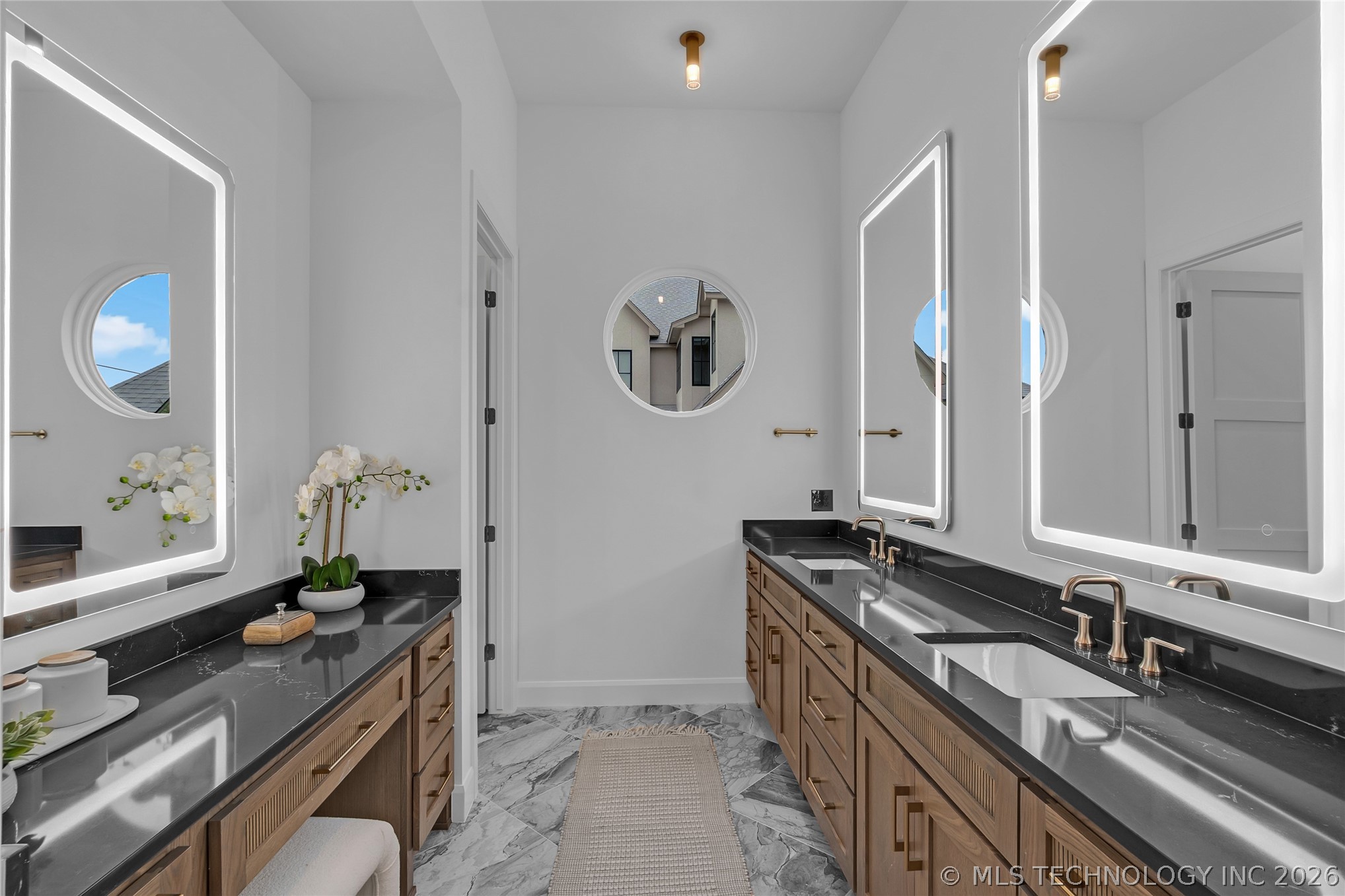 303 N 85th Court Broken Arrow OK 74014