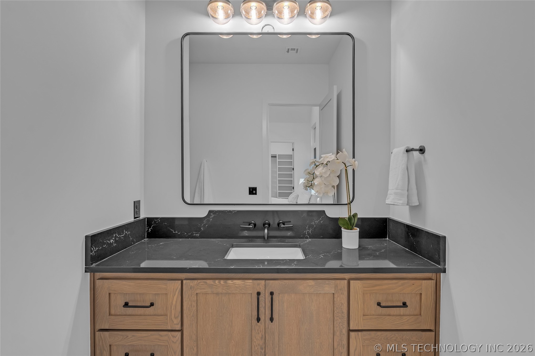 303 N 85th Court Broken Arrow OK 74014