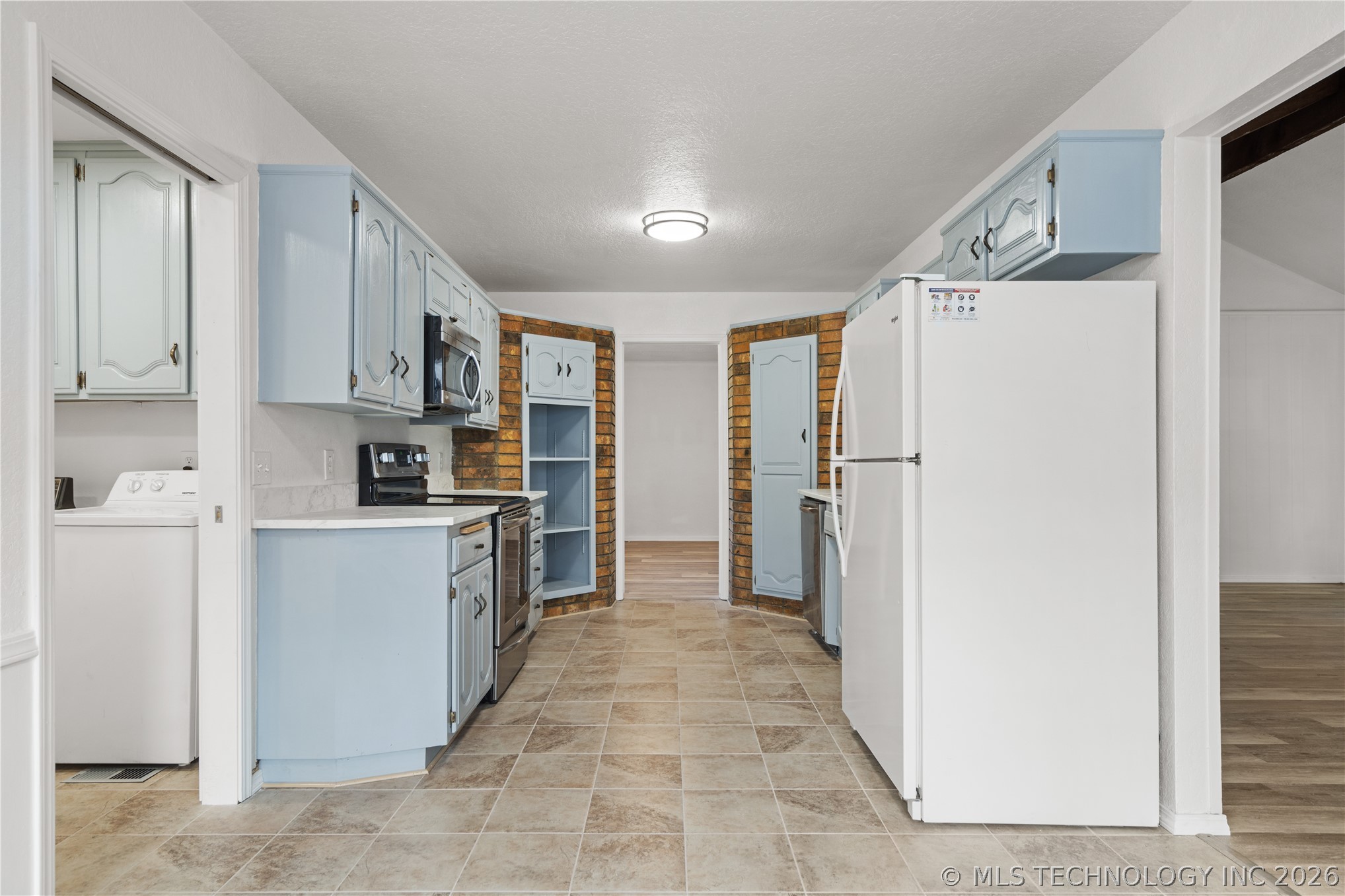 1929 W Oakridge Street Broken Arrow OK 74012