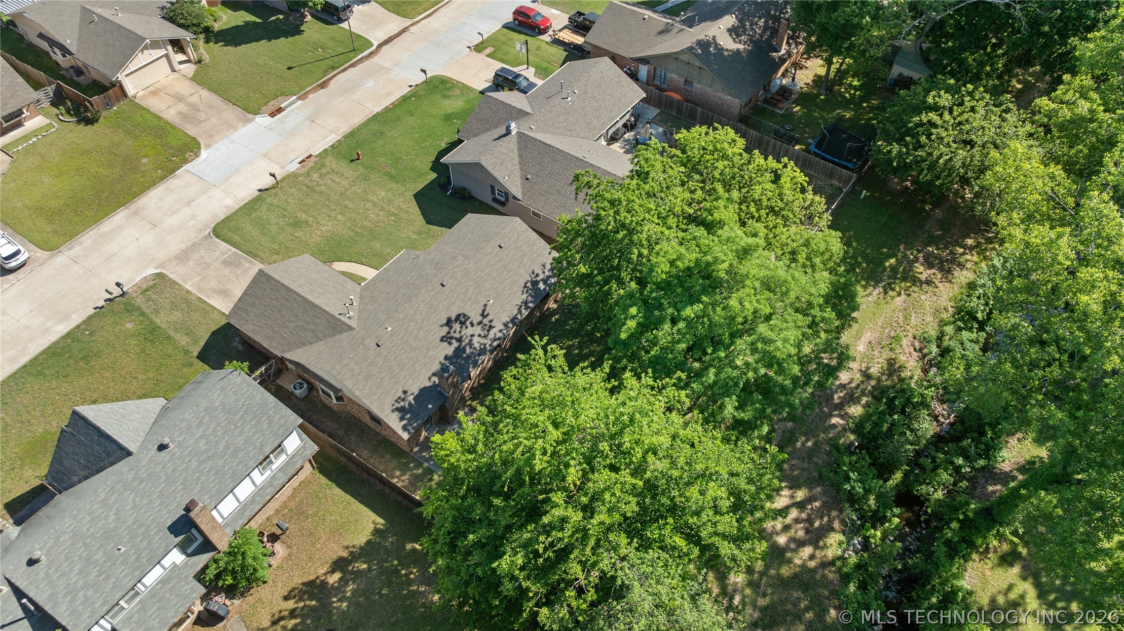 1929 W Oakridge Street Broken Arrow OK 74012